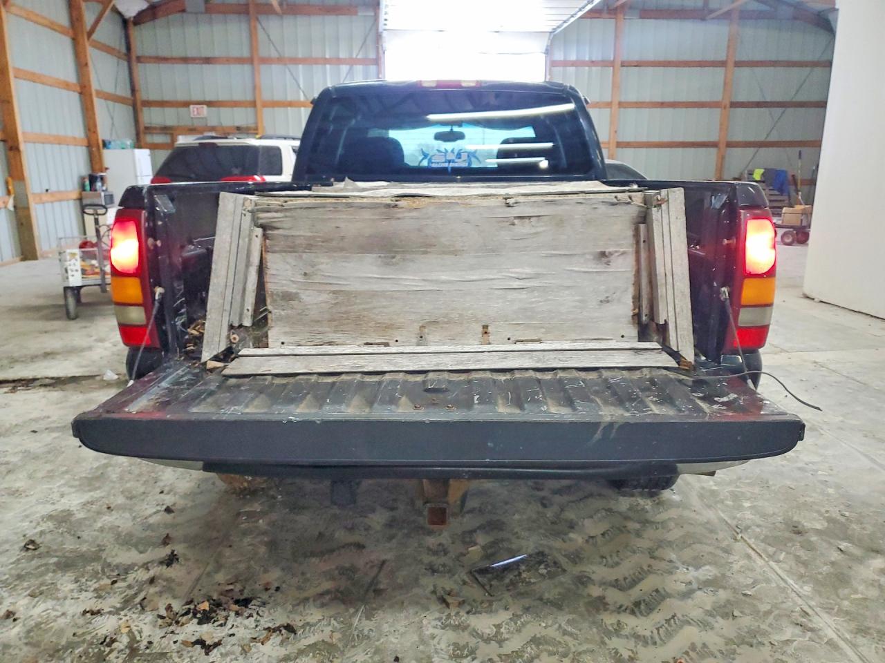 2002 Chevrolet Silverado Unknown Black vin: 2GCEK19T021176346
