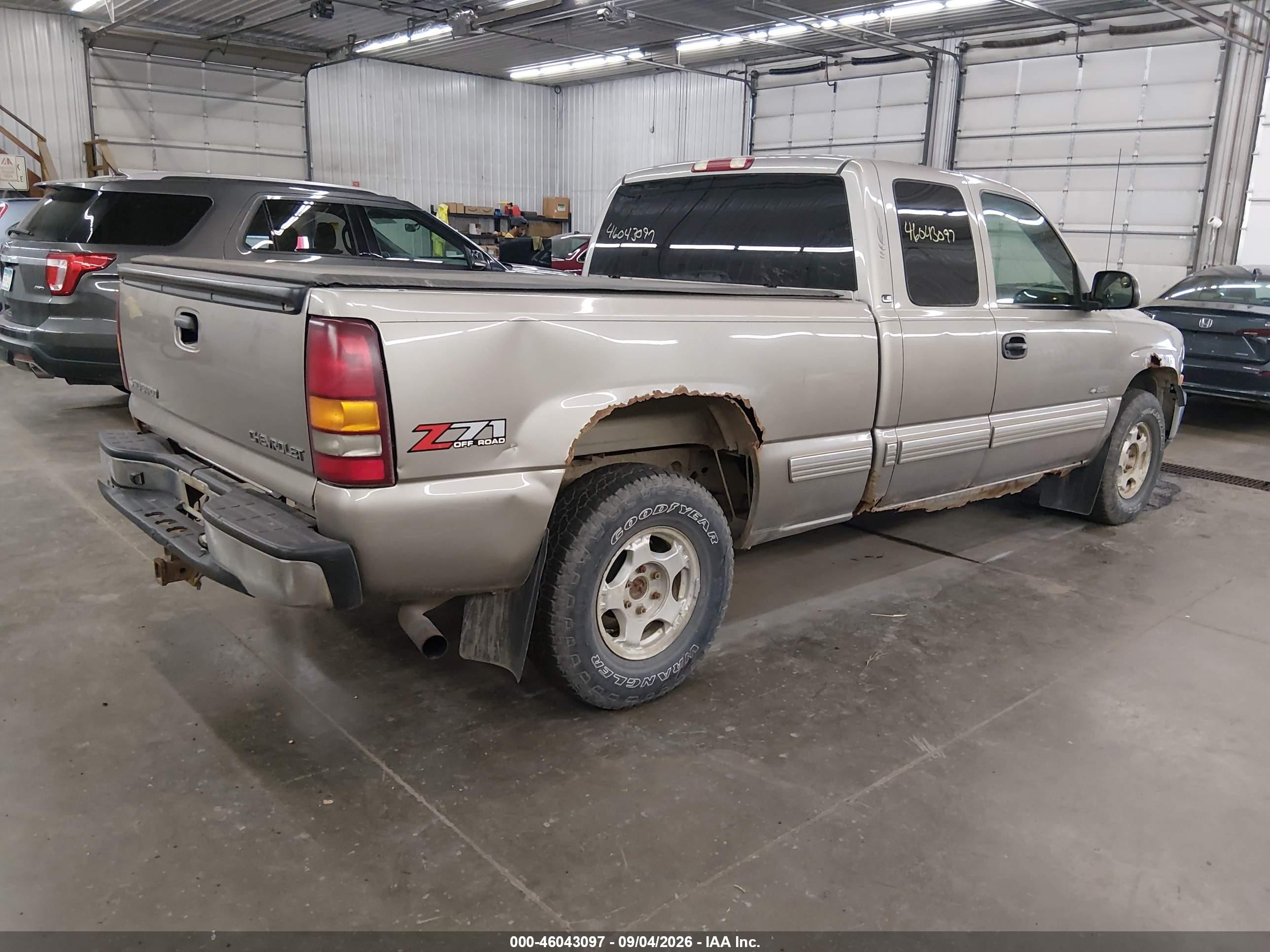 2002 Chevrolet Silverado 1500 Ls Beige vin: 2GCEK19T021243611