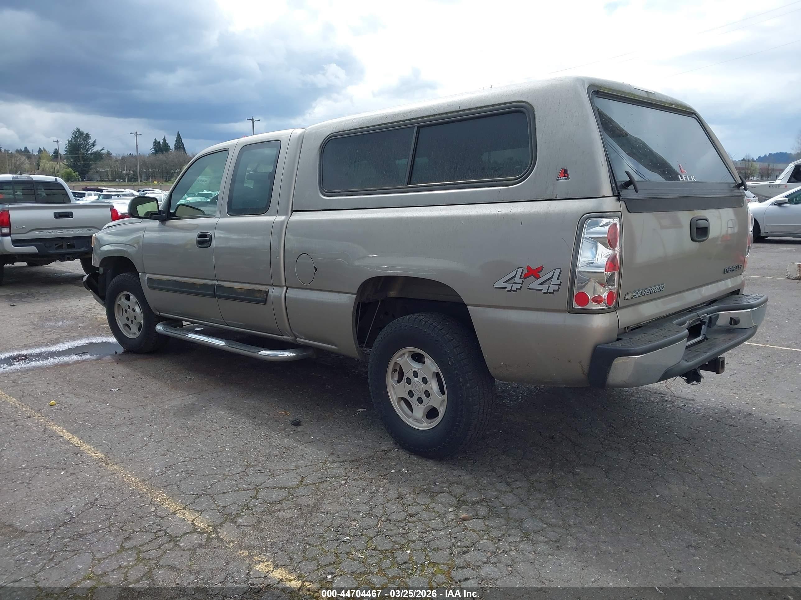 2003 Chevrolet Silverado 1500 Ls Серебряный vin: 2GCEK19T031104810