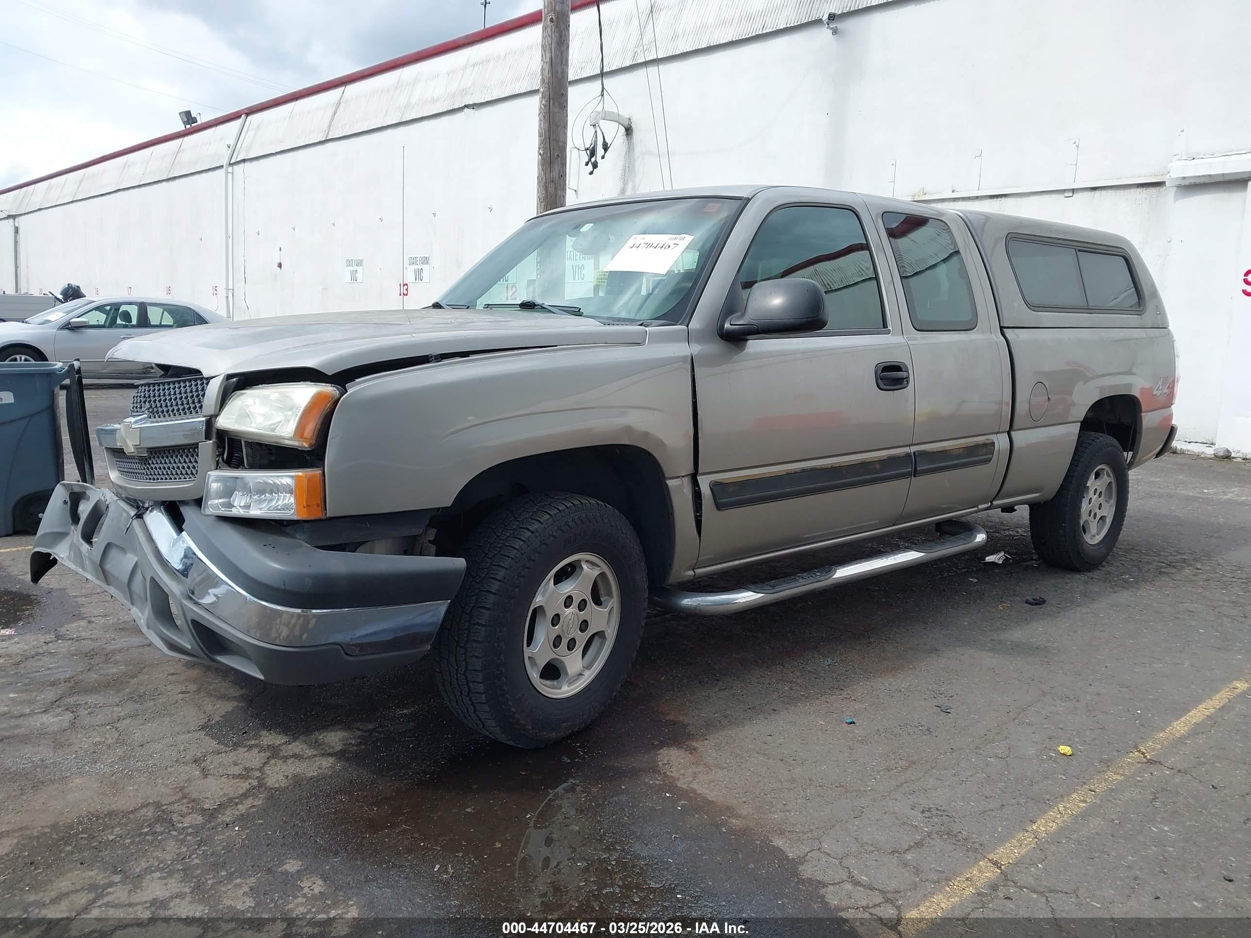 2003 Chevrolet Silverado 1500 Ls Серебряный vin: 2GCEK19T031104810