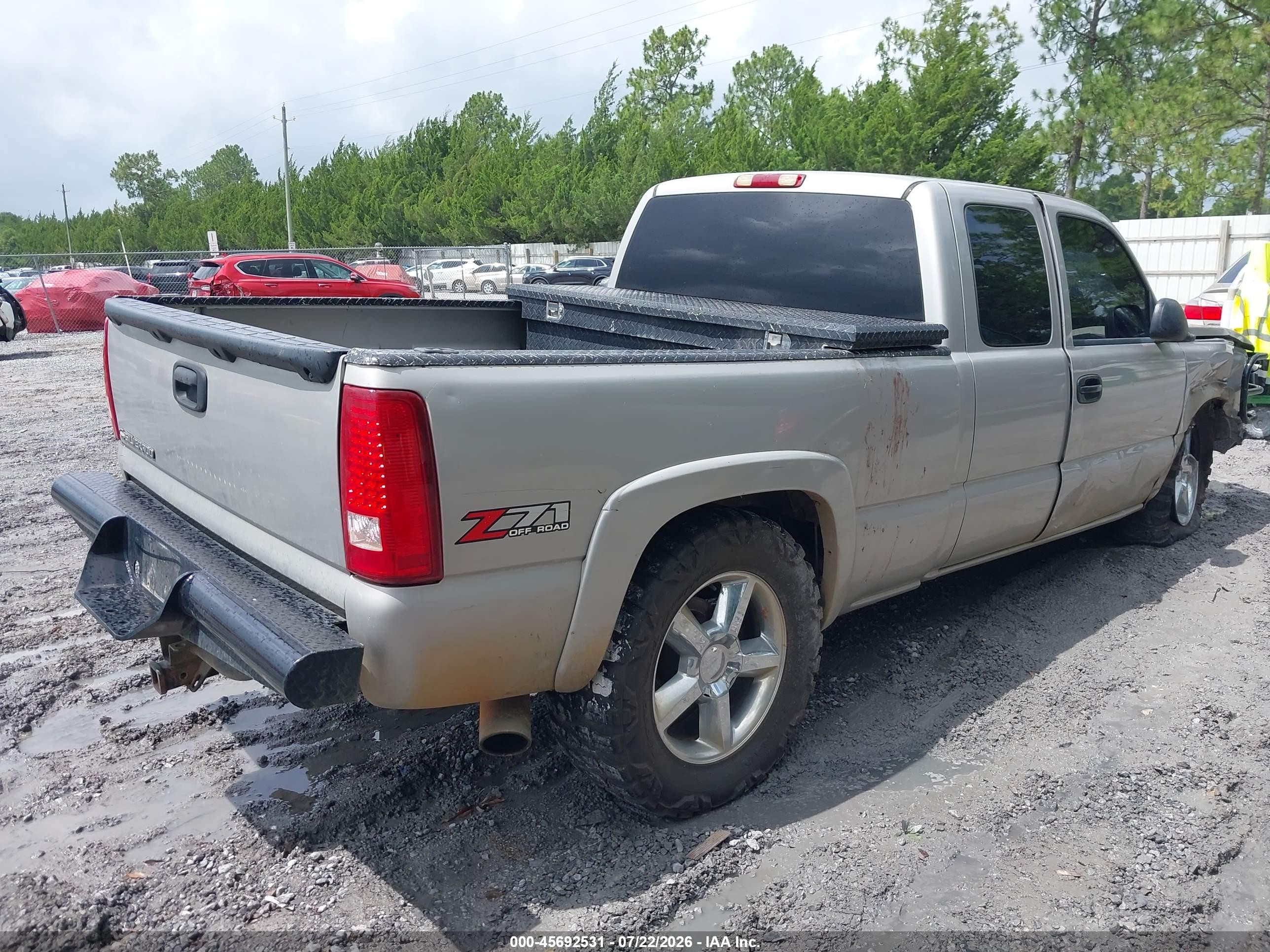 2004 Chevrolet Silverado 1500 Z71 Champagne vin: 2GCEK19T041185504