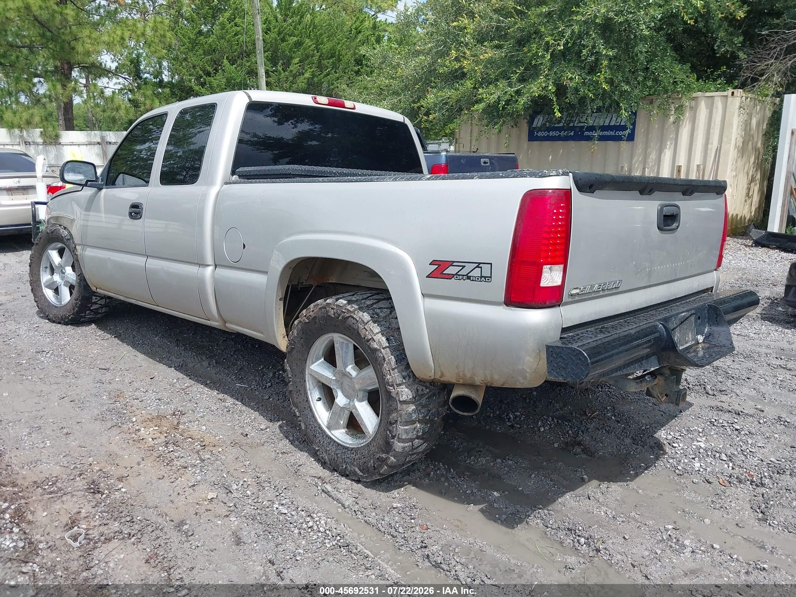 2004 Chevrolet Silverado 1500 Z71 Champagne vin: 2GCEK19T041185504