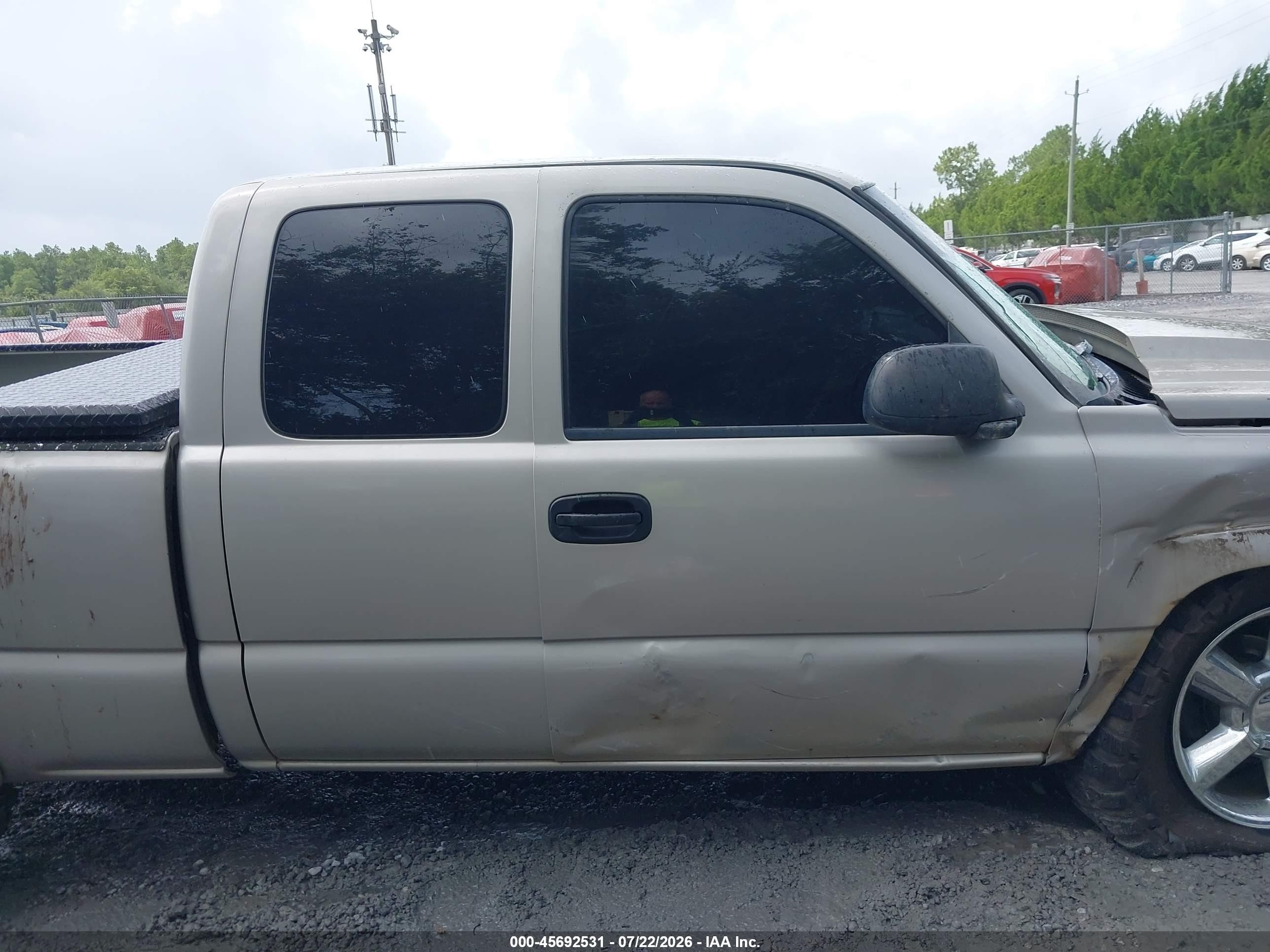 2004 Chevrolet Silverado 1500 Z71 Champagne vin: 2GCEK19T041185504