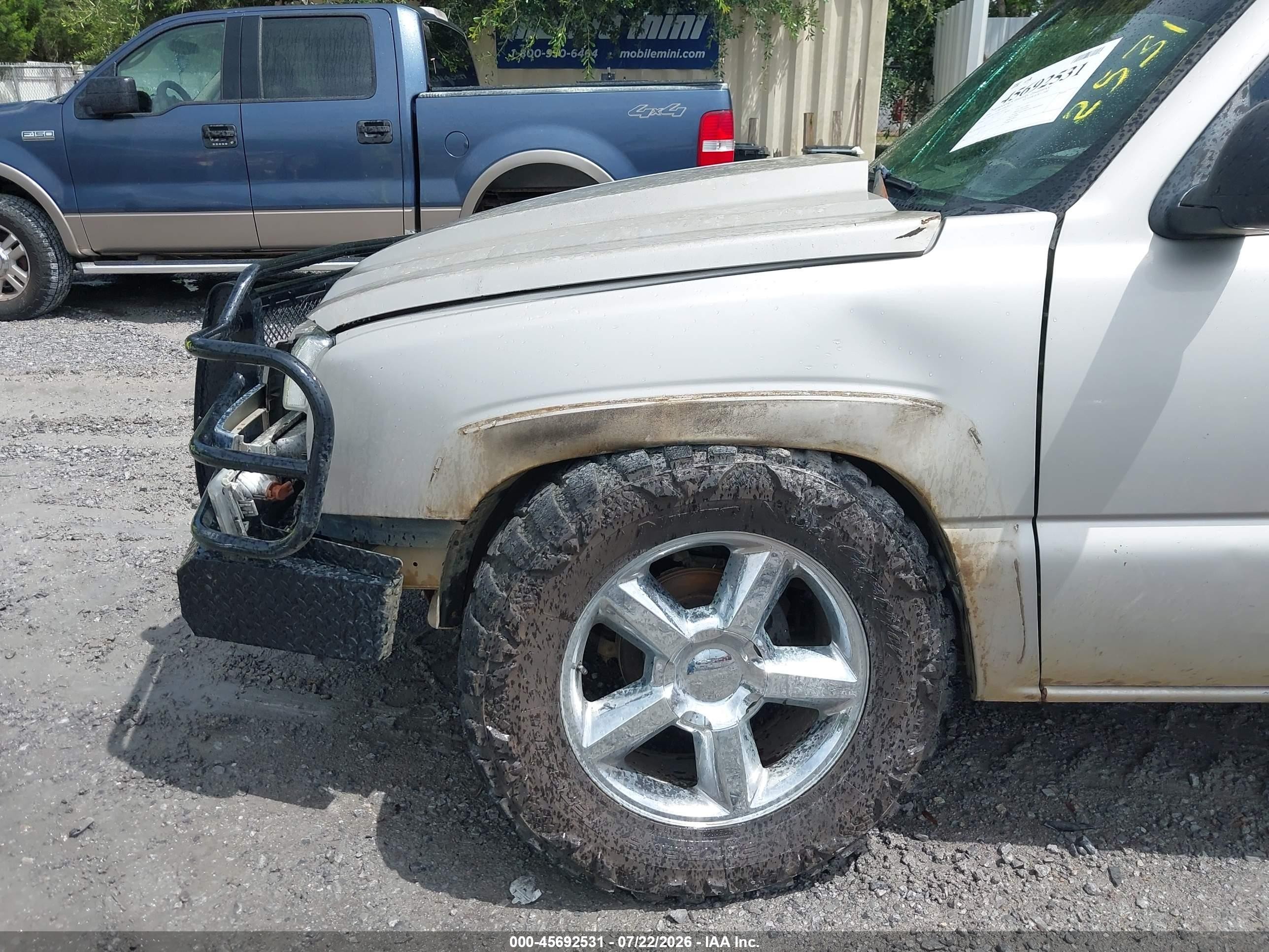 2004 Chevrolet Silverado 1500 Z71 Champagne vin: 2GCEK19T041185504