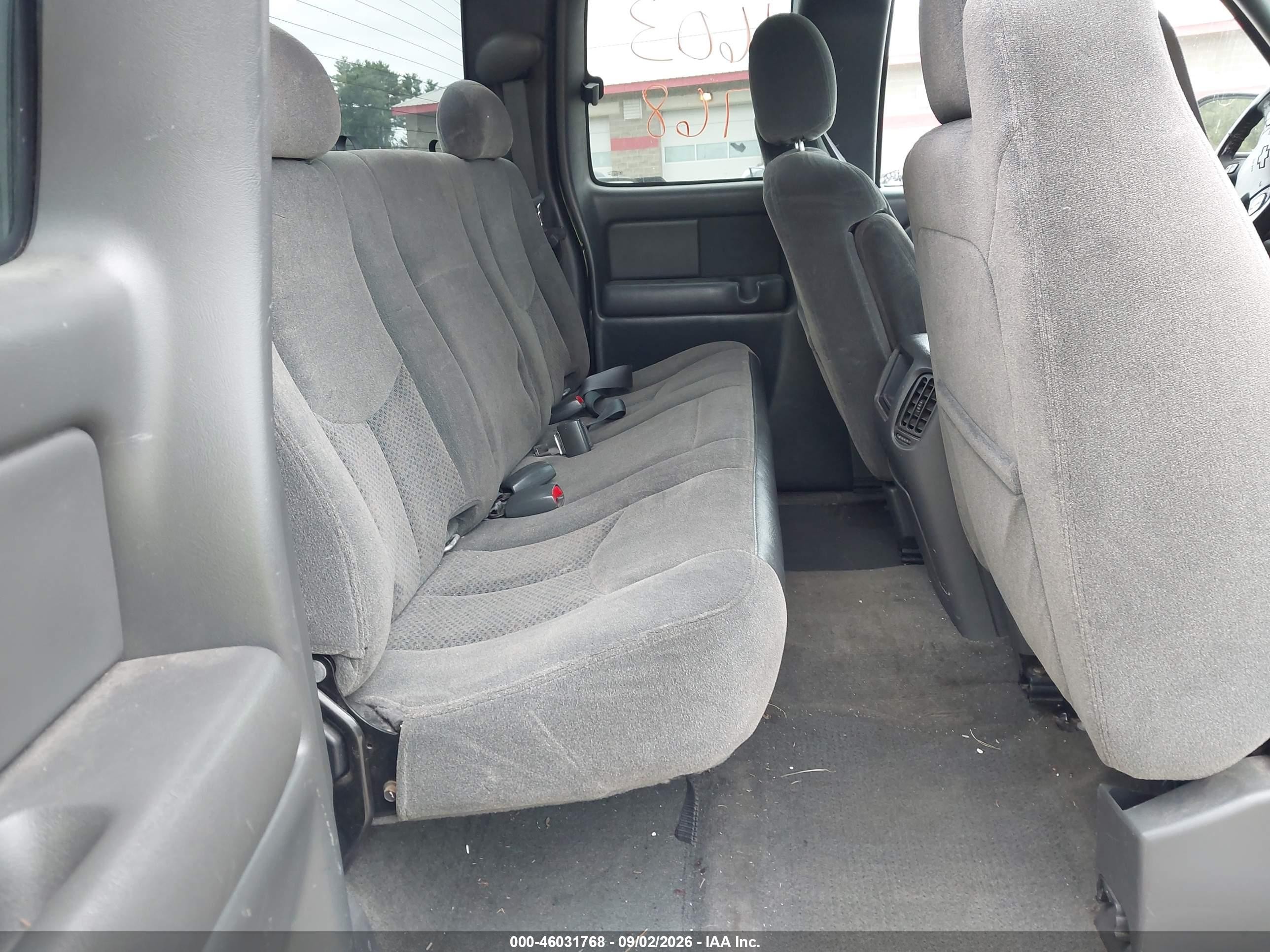 2005 Chevrolet Silverado 1500 Z71 Gray vin: 2GCEK19T051200603