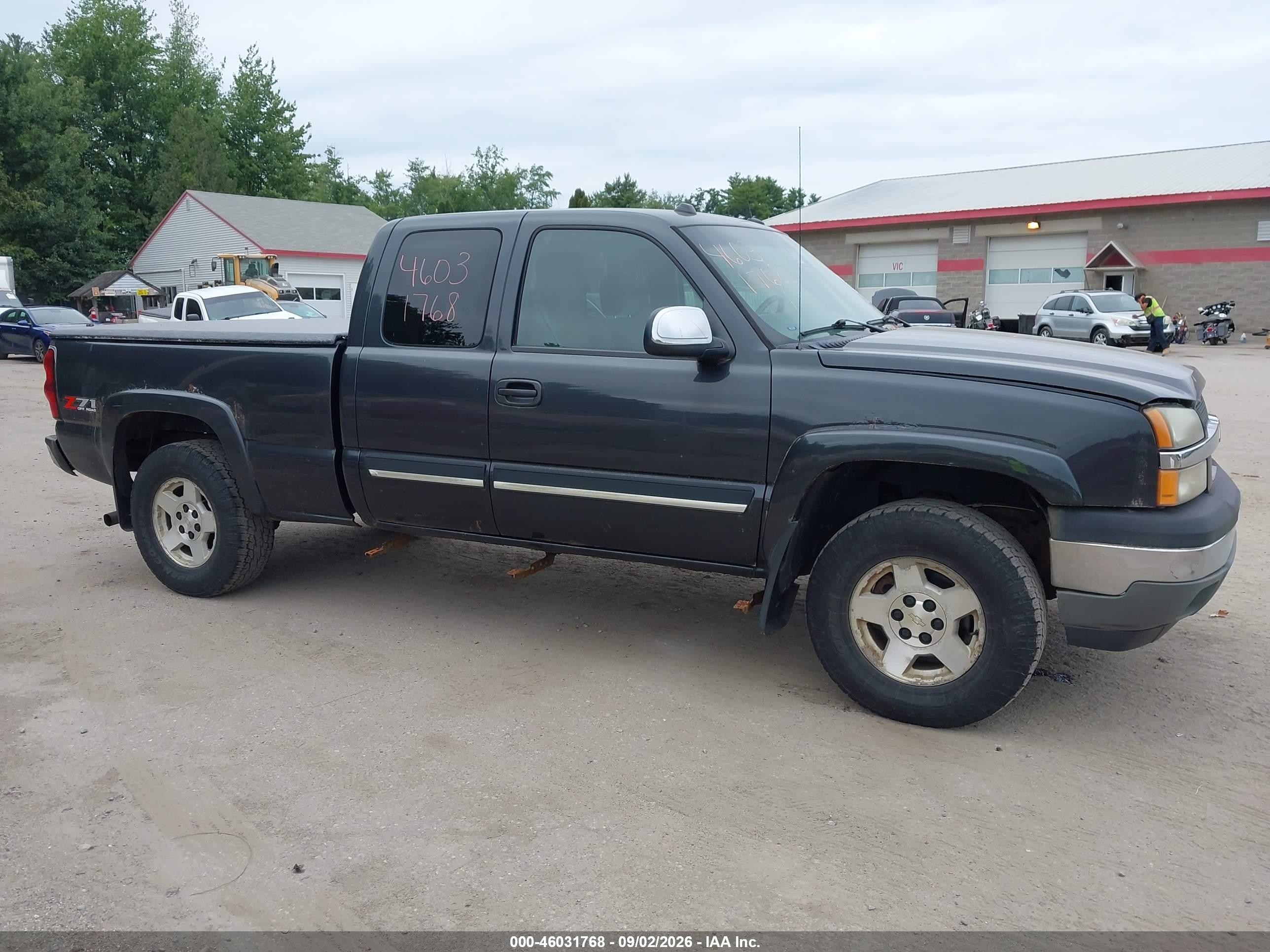 2005 Chevrolet Silverado 1500 Z71 Gray vin: 2GCEK19T051200603
