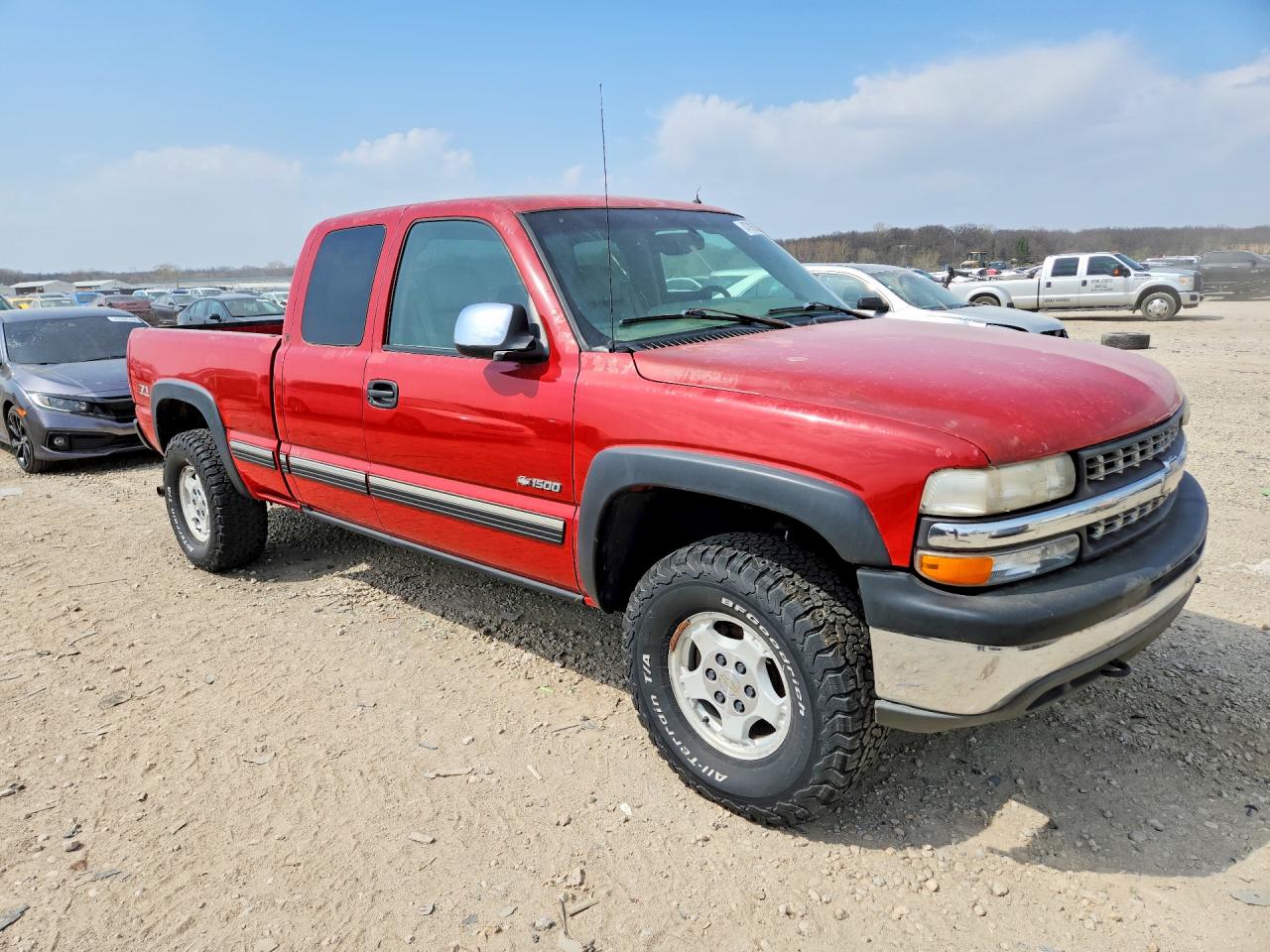 2002 Chevrolet Silverado K1500 Красный vin: 2GCEK19T121235548