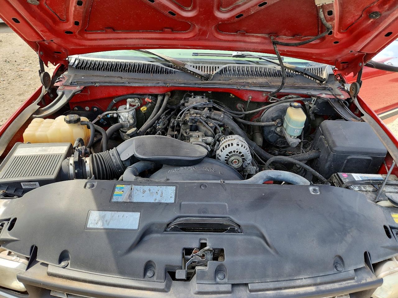 2002 Chevrolet Silverado K1500 Красный vin: 2GCEK19T121235548