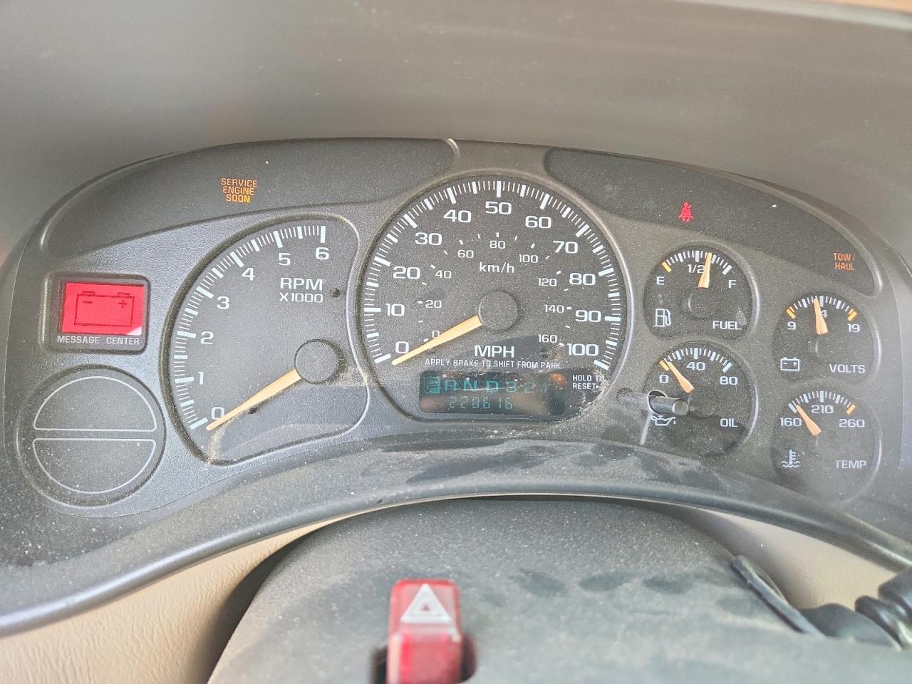 2002 Chevrolet Silverado K1500 Красный vin: 2GCEK19T121235548