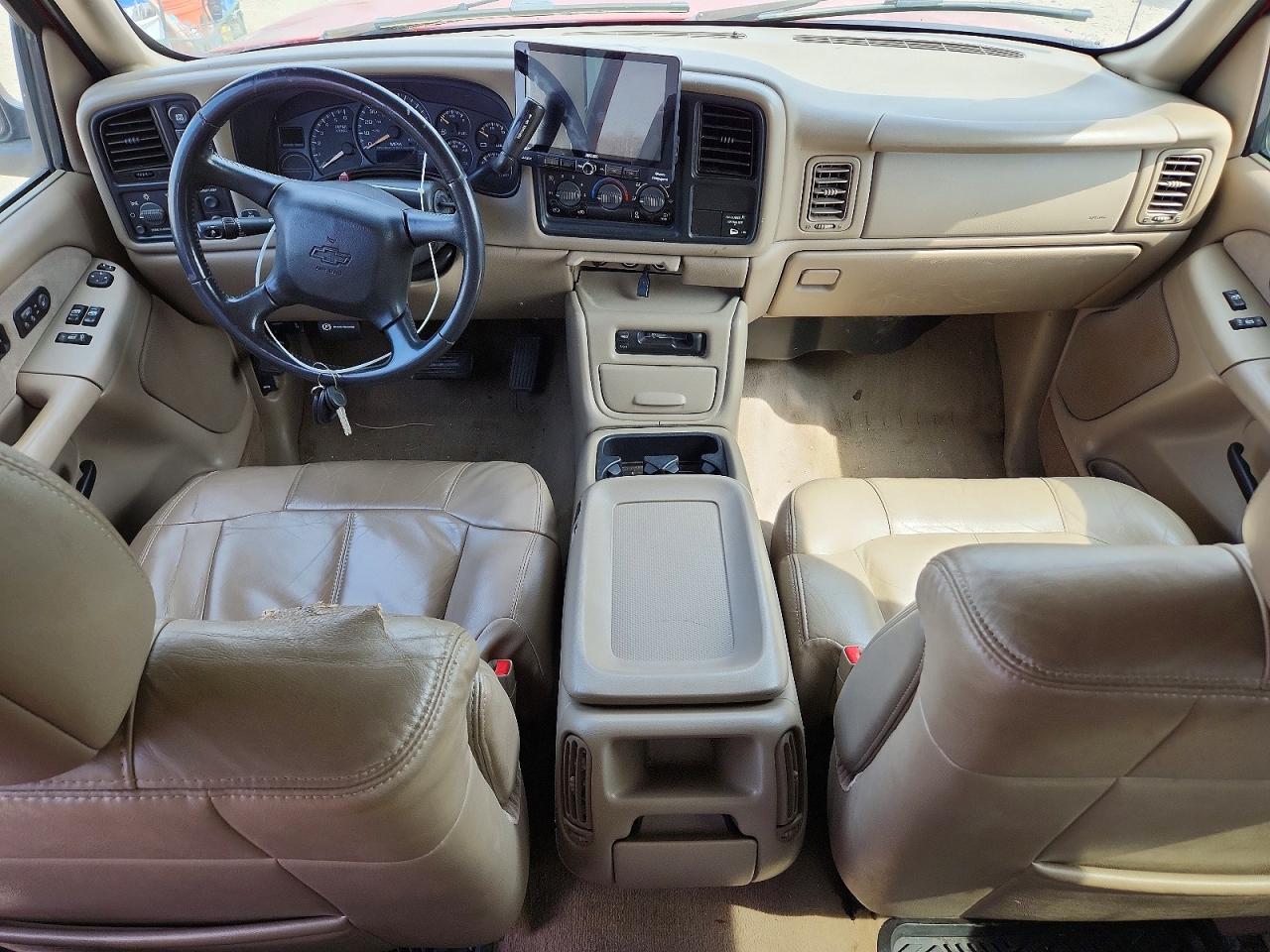 2002 Chevrolet Silverado K1500 Красный vin: 2GCEK19T121235548