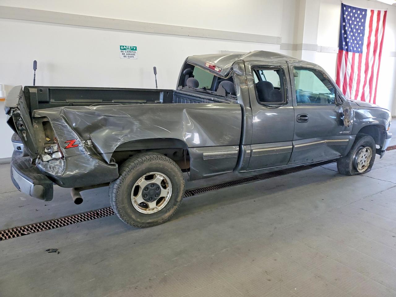 2002 Chevrolet Silverado K1500 Серый vin: 2GCEK19T121267934