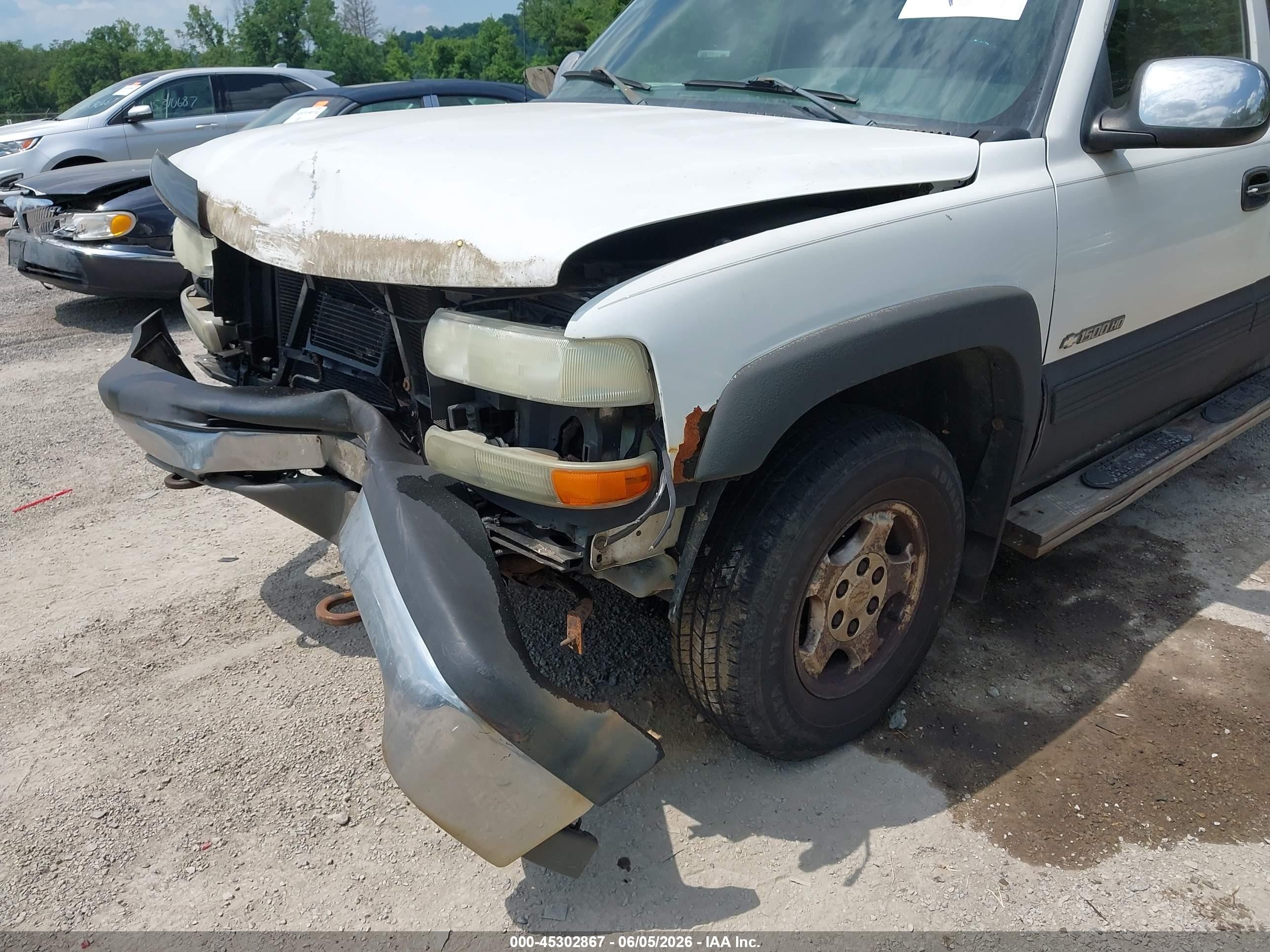 2002 Chevrolet Silverado 1500 Ls Белый vin: 2GCEK19T121371954