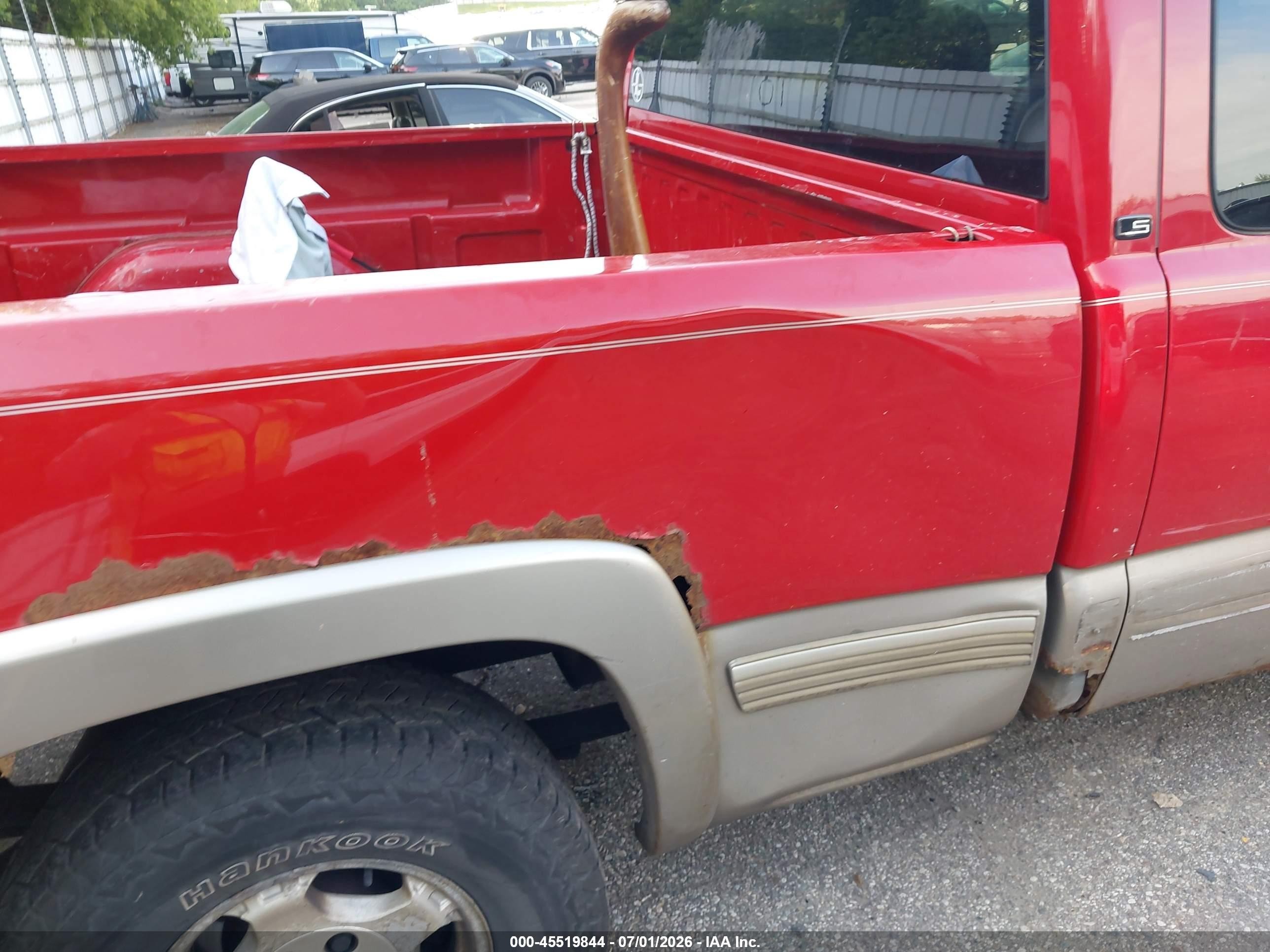 2002 Chevrolet Silverado 1500 Ls Red vin: 2GCEK19T121422787