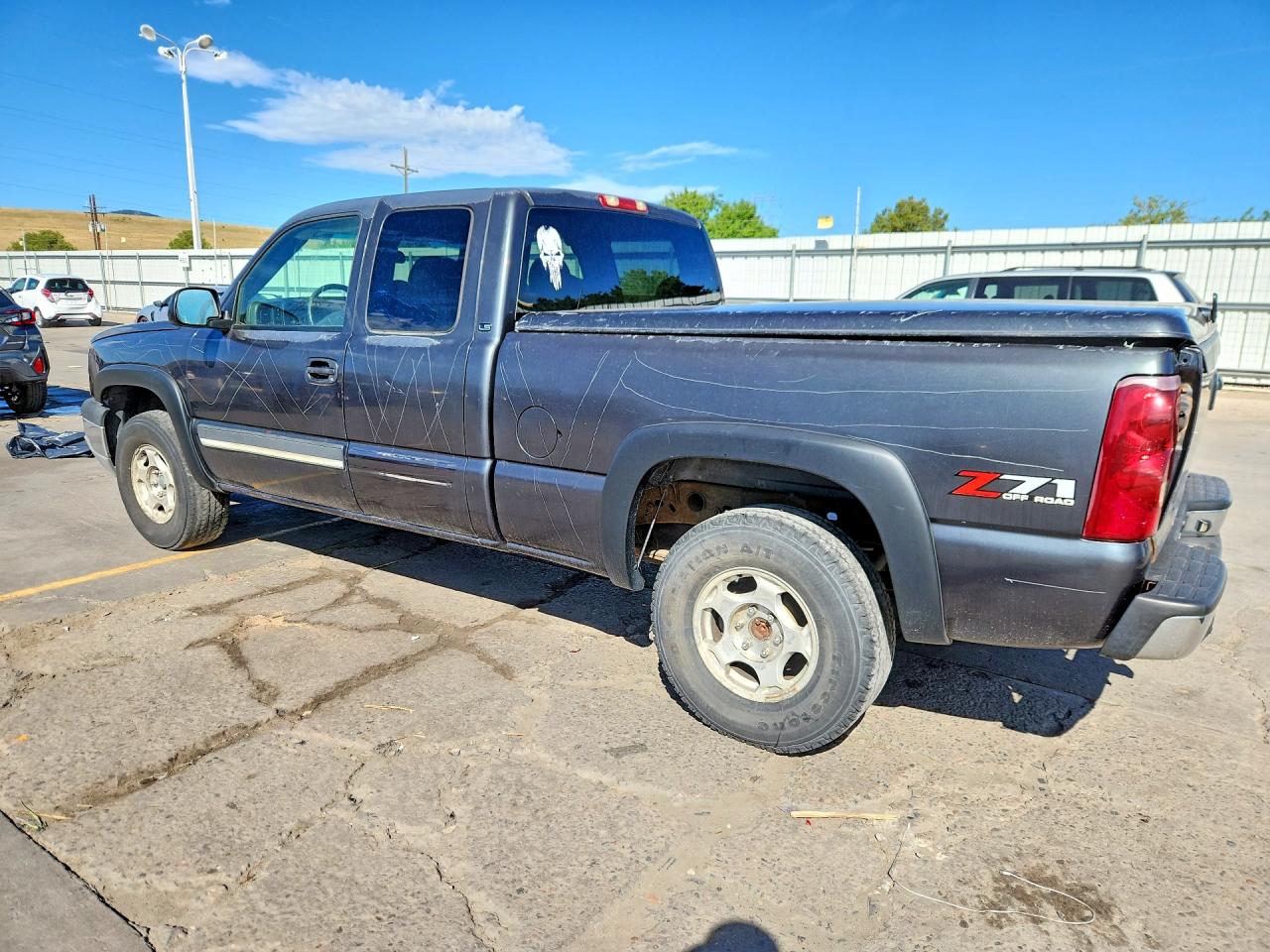 2003 Chevrolet Silverado K1500 Gray vin: 2GCEK19T131176177