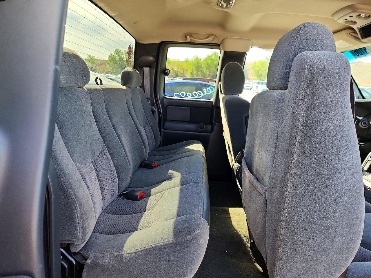 2003 Chevrolet Silverado K1500 Gray vin: 2GCEK19T131176177