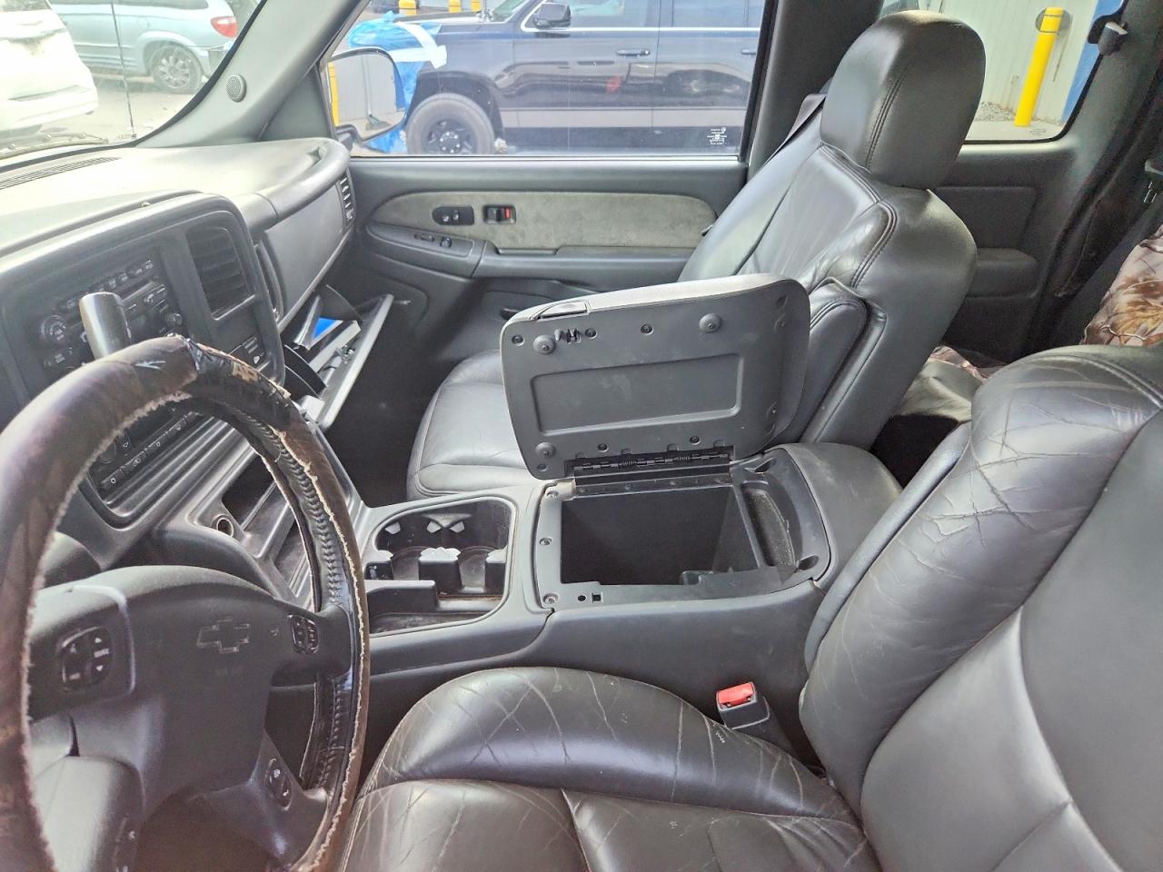 2003 Chevrolet Silverado K1500 White vin: 2GCEK19T131236197
