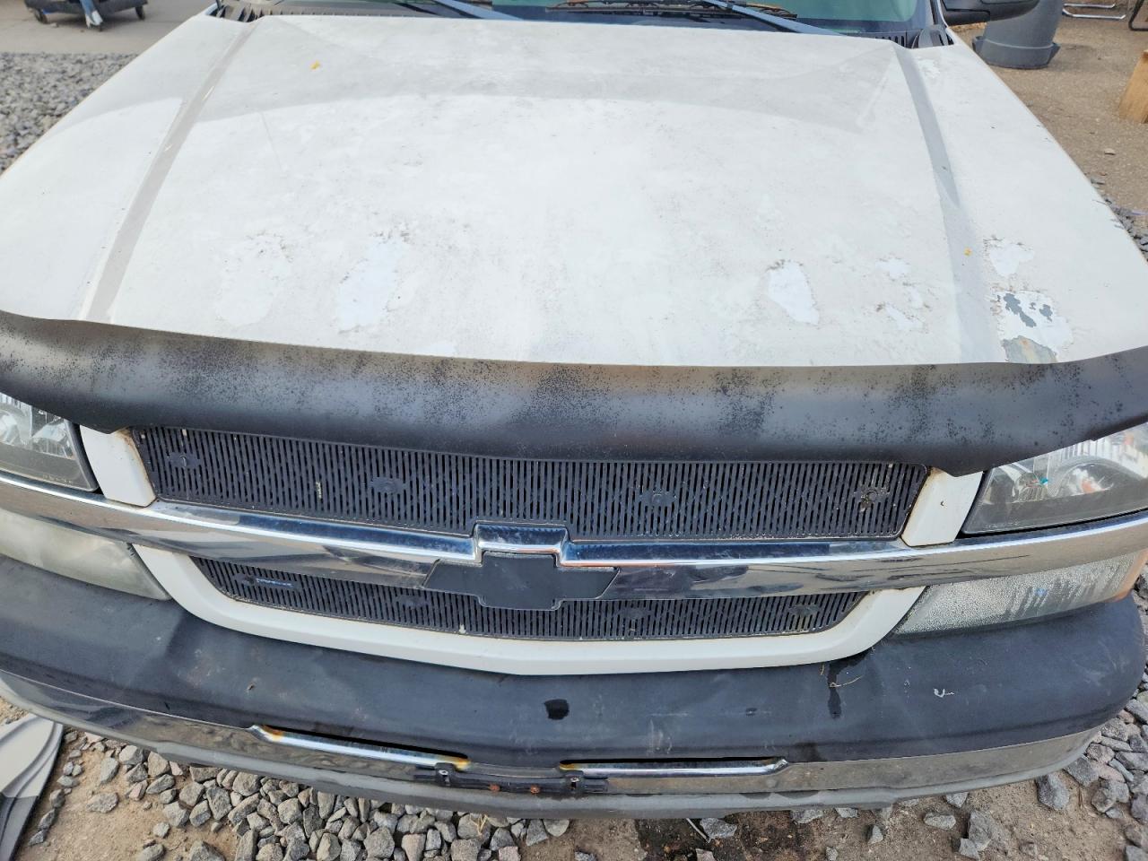 2003 Chevrolet Silverado K1500 White vin: 2GCEK19T131236197