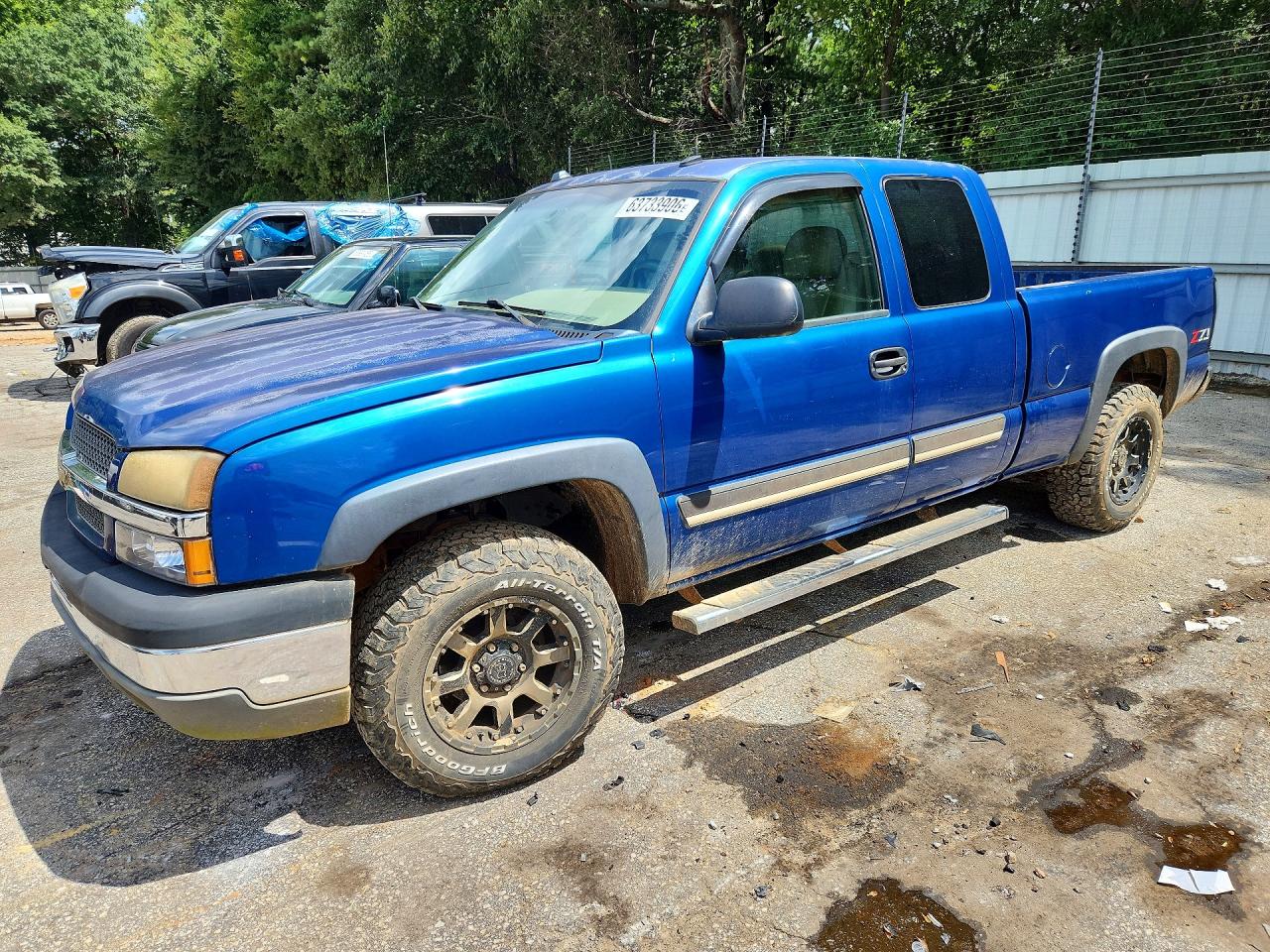 2004 Chevrolet Silverado K1500 Blue vin: 2GCEK19T141183860