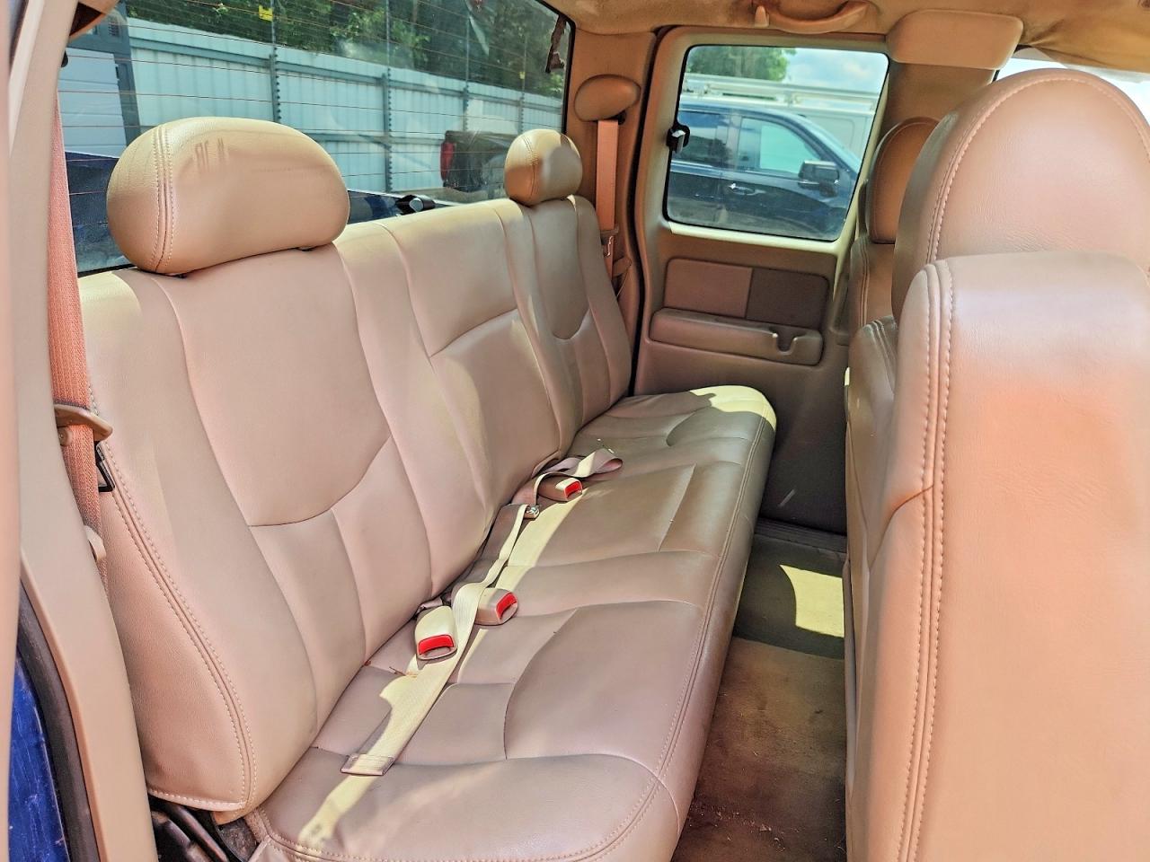 2004 Chevrolet Silverado K1500 Blue vin: 2GCEK19T141183860