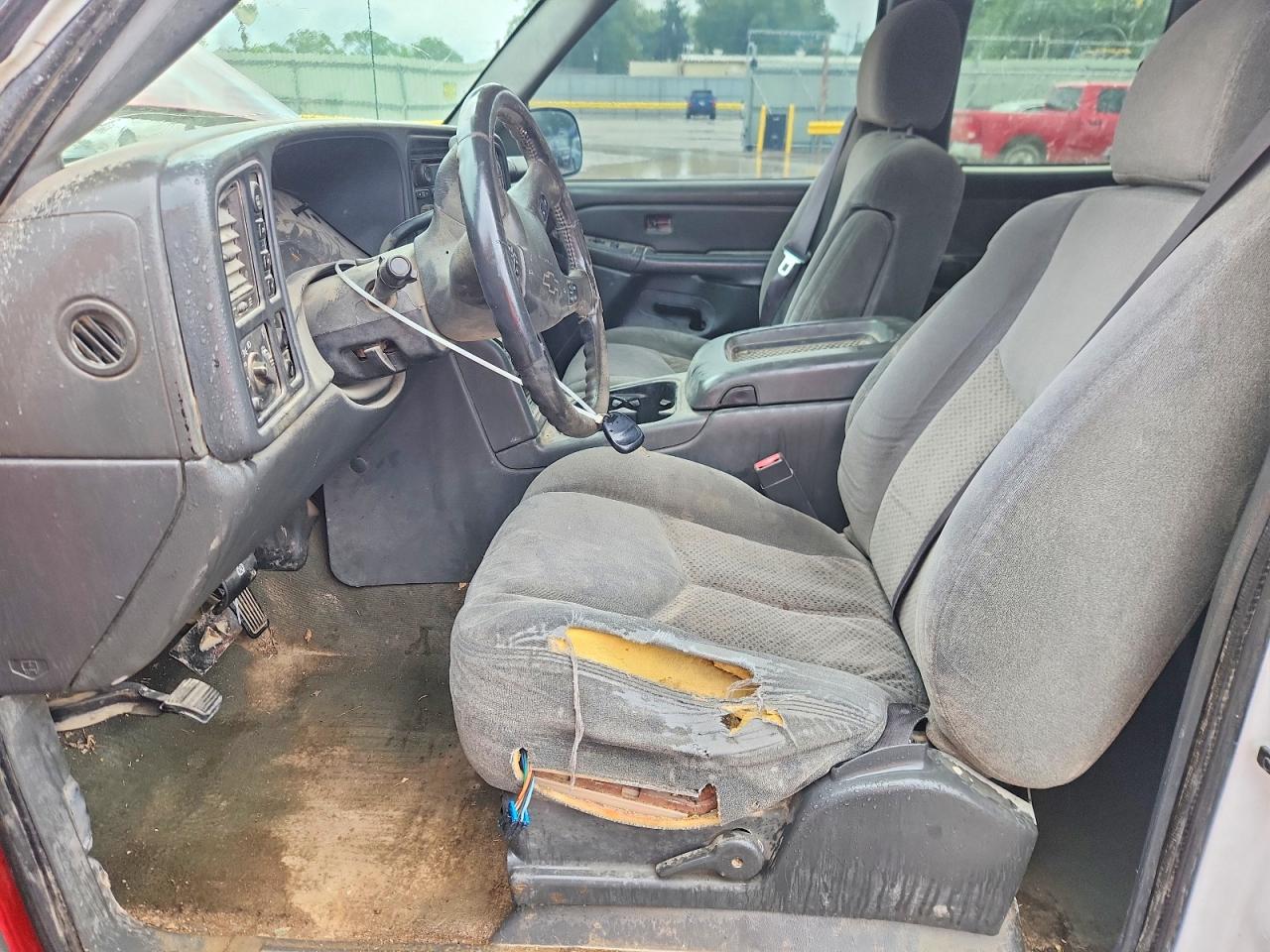 2004 Chevrolet Silverado K1500 Red vin: 2GCEK19T141228506