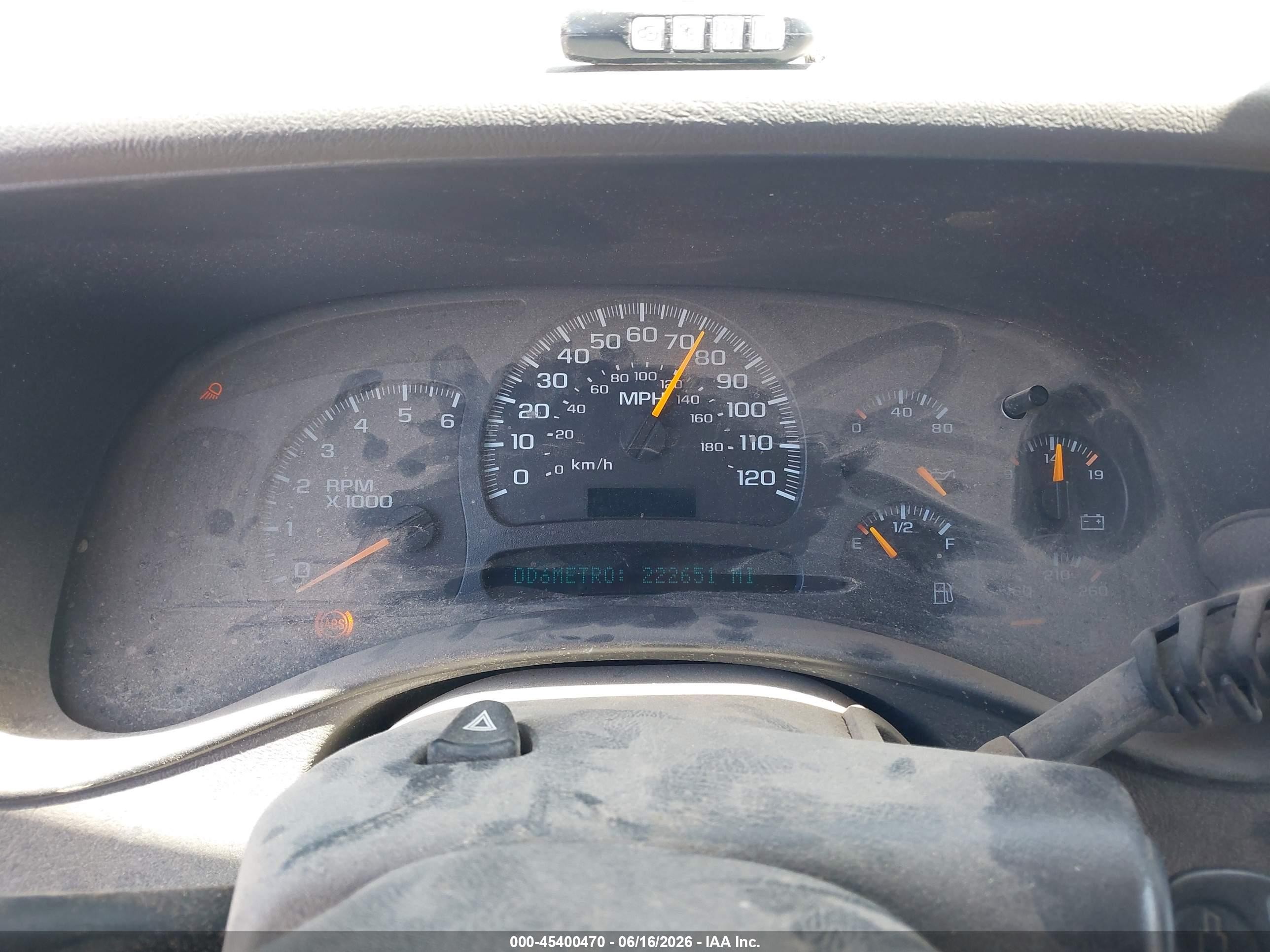2004 Chevrolet Silverado 1500 Z71 Red vin: 2GCEK19T141335149