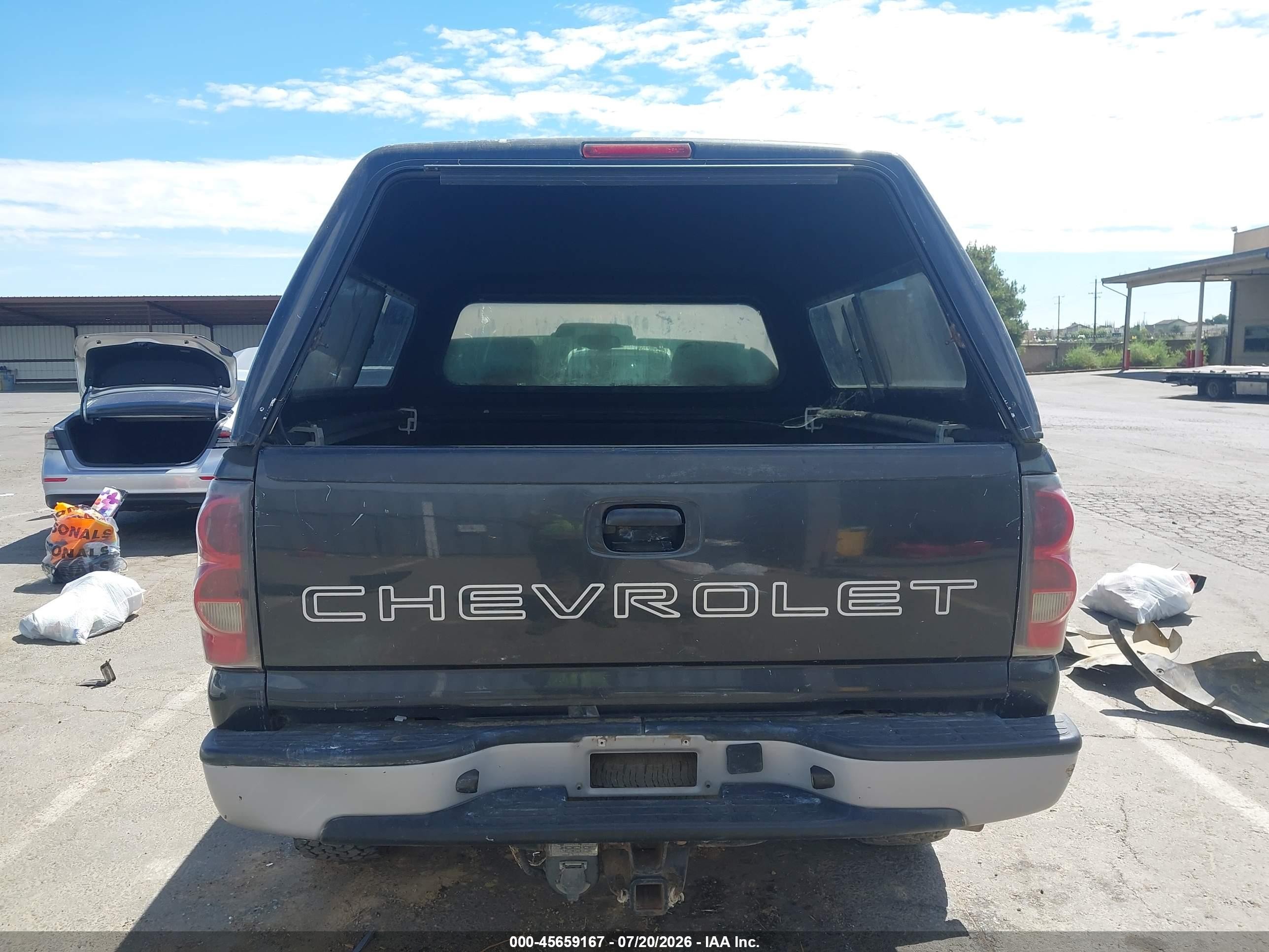 2004 Chevrolet Silverado 1500 Work Truck Gray vin: 2GCEK19T141409640