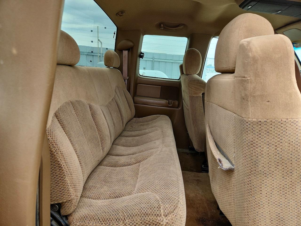 1999 Chevrolet Silverado K1500 Burgundy vin: 2GCEK19T1X1260800