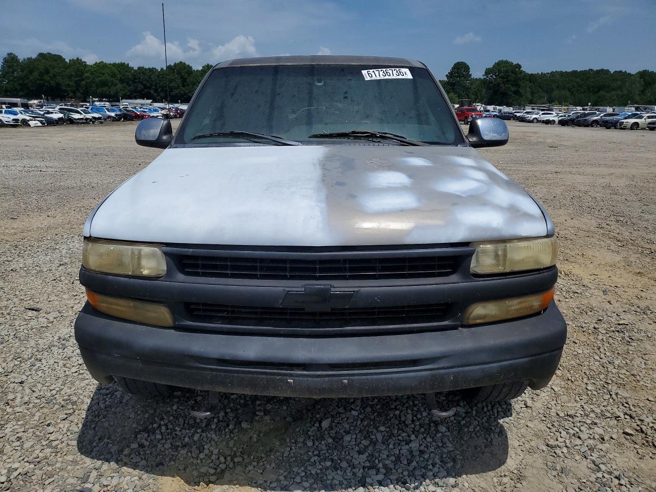2002 Chevrolet Silverado K1500 Two Tone vin: 2GCEK19T221226101
