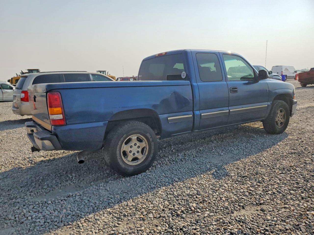 2002 Chevrolet Silverado K1500 Blue vin: 2GCEK19T221307728
