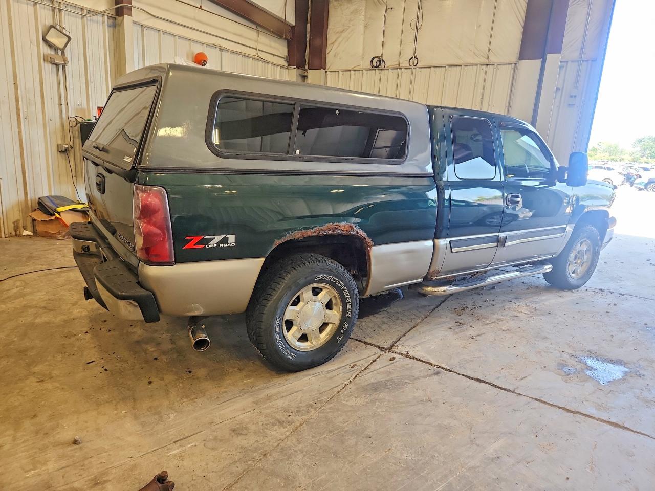 2003 Chevrolet Silverado K1500 Green vin: 2GCEK19T231177595