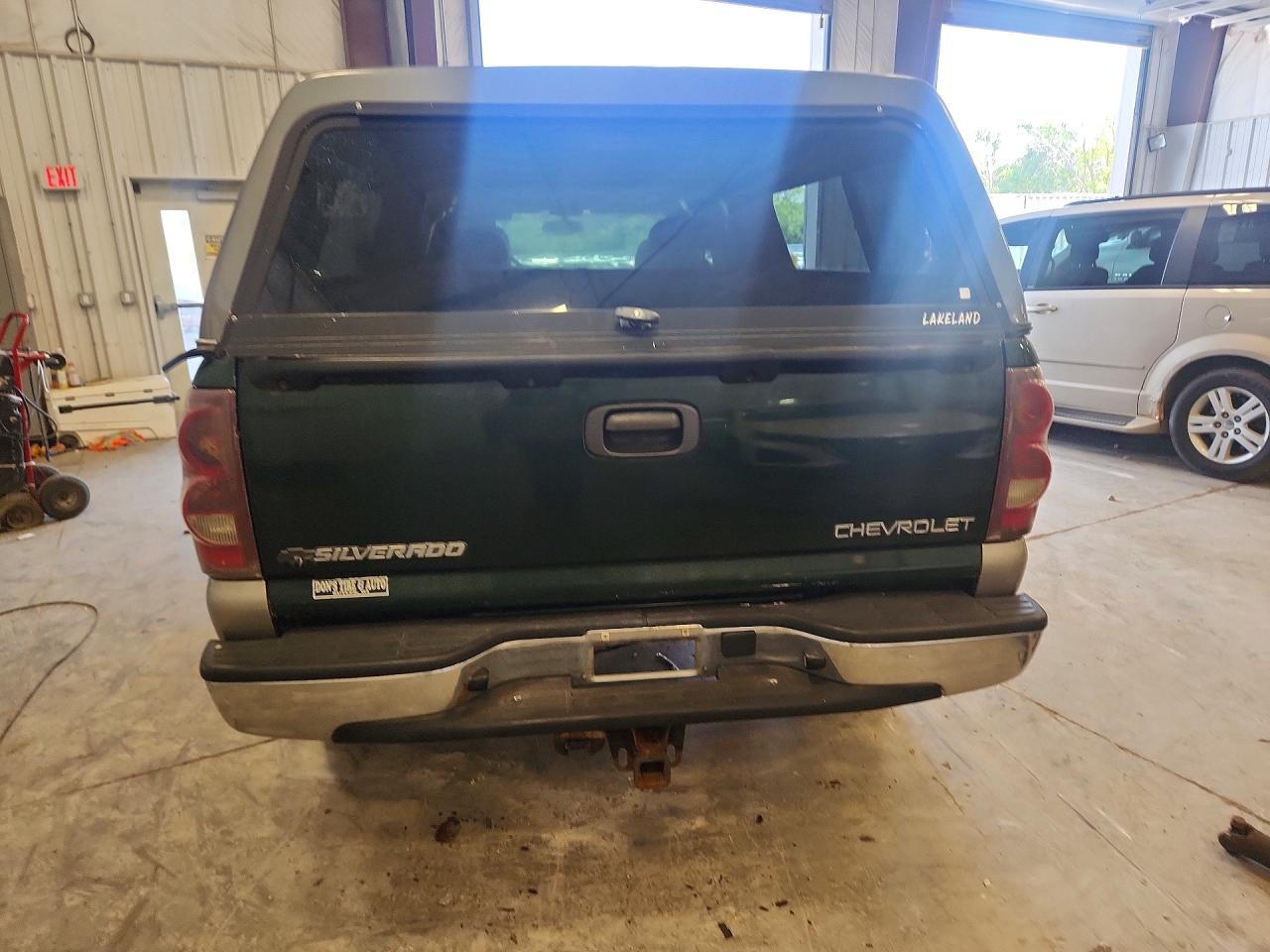 2003 Chevrolet Silverado K1500 Green vin: 2GCEK19T231177595