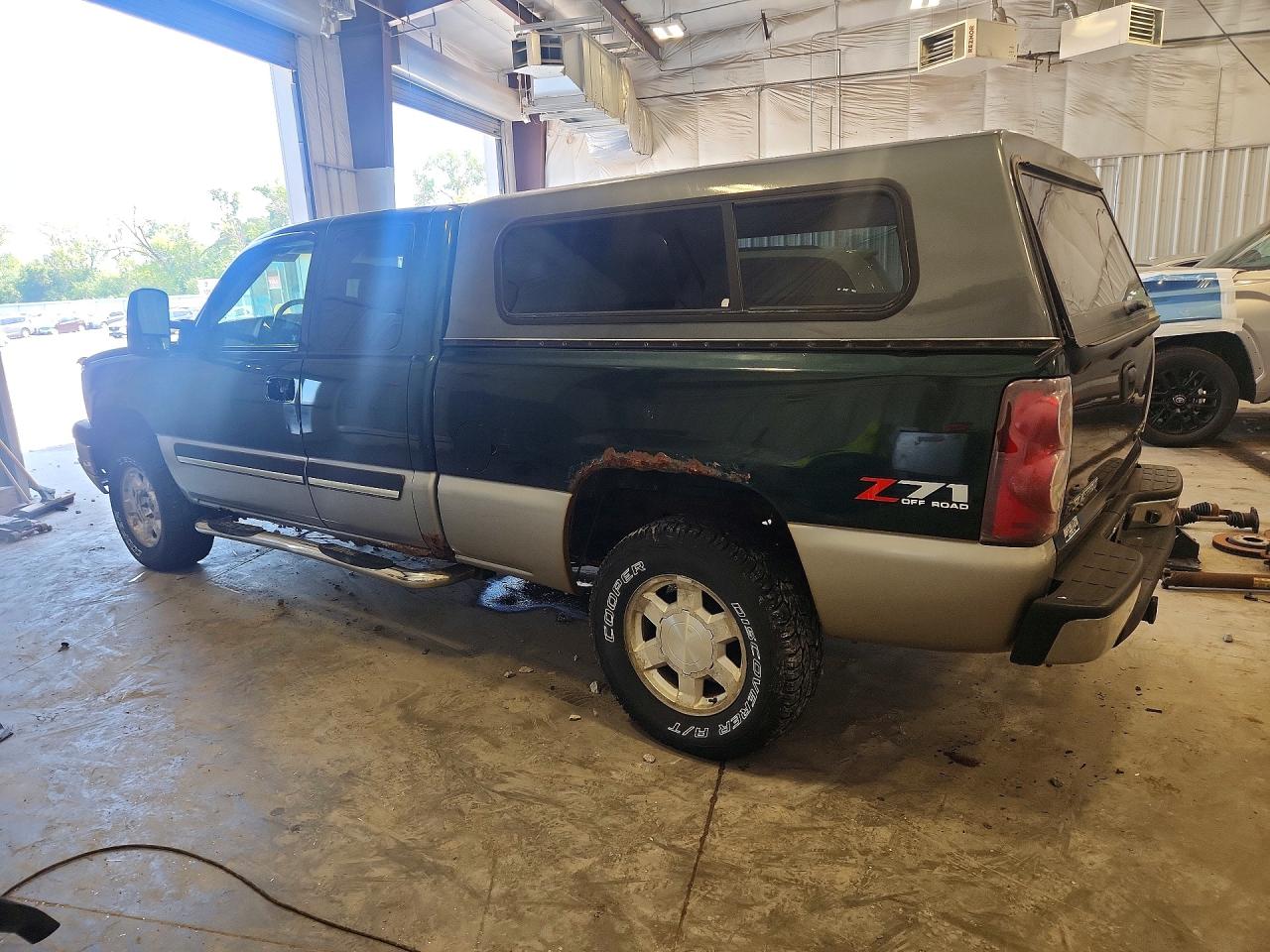 2003 Chevrolet Silverado K1500 Green vin: 2GCEK19T231177595