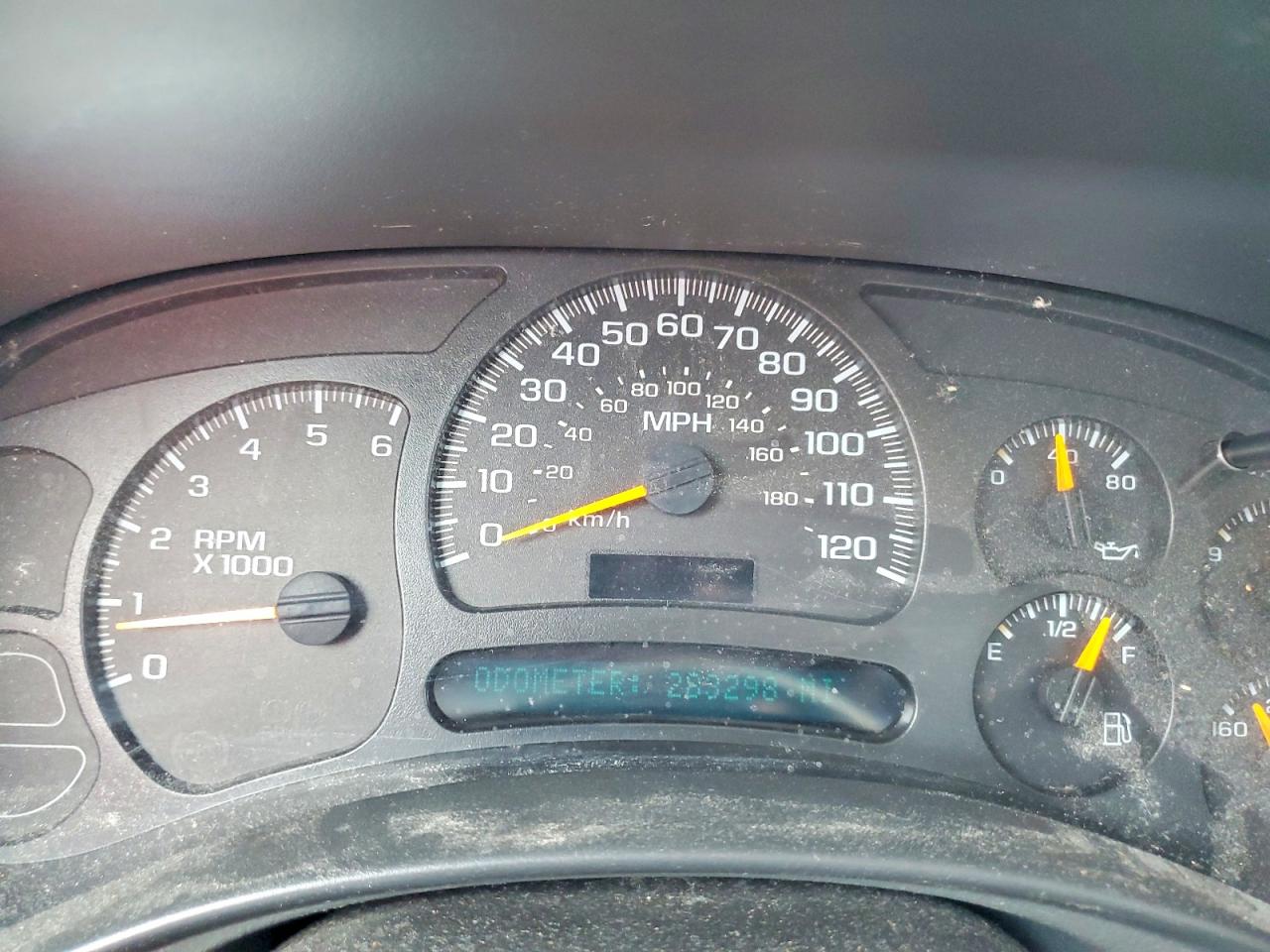 2004 Chevrolet Silverado K1500 Black vin: 2GCEK19T241236971