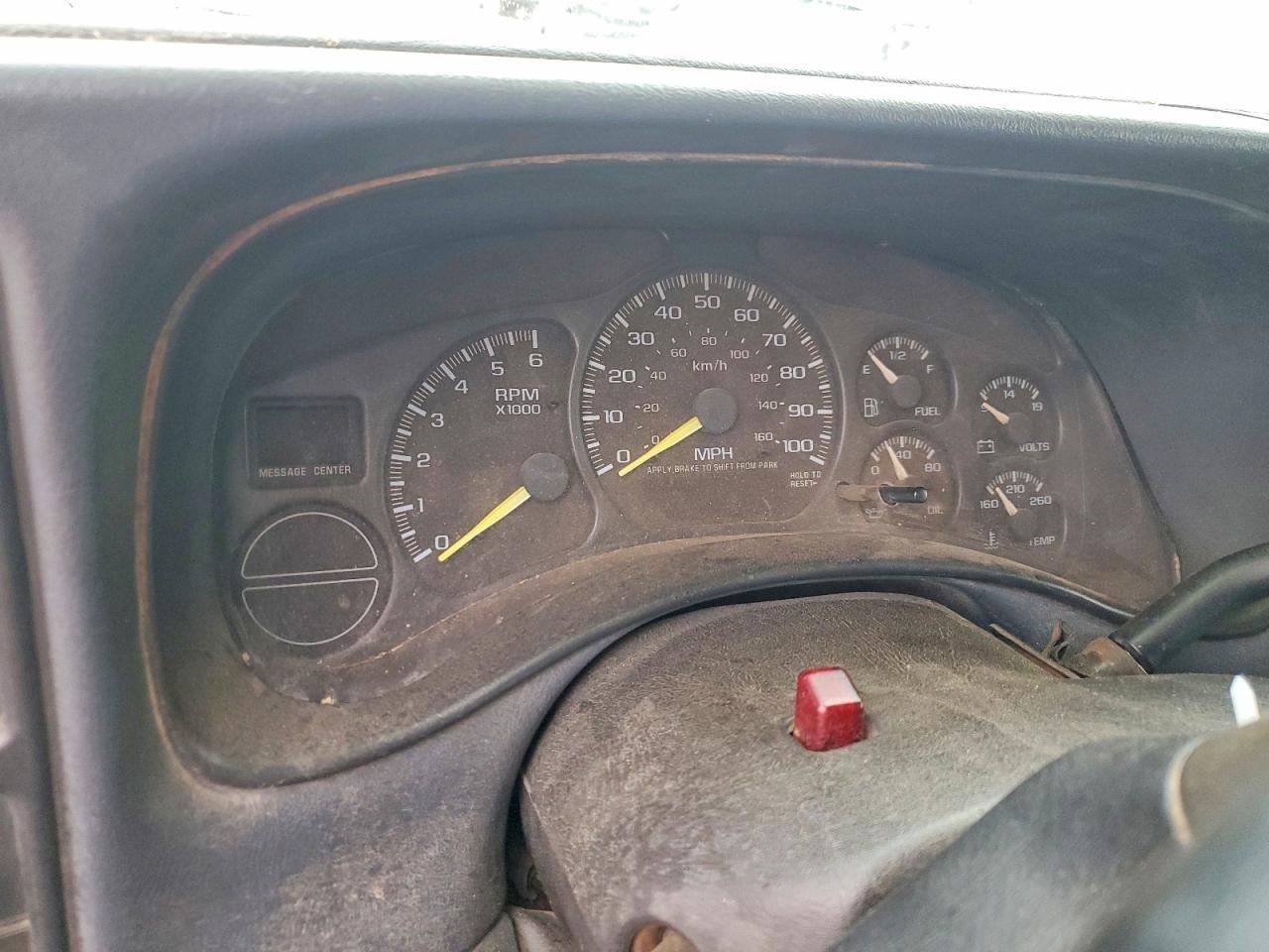 1999 Chevrolet Silverado K1500 White vin: 2GCEK19T2X1169700