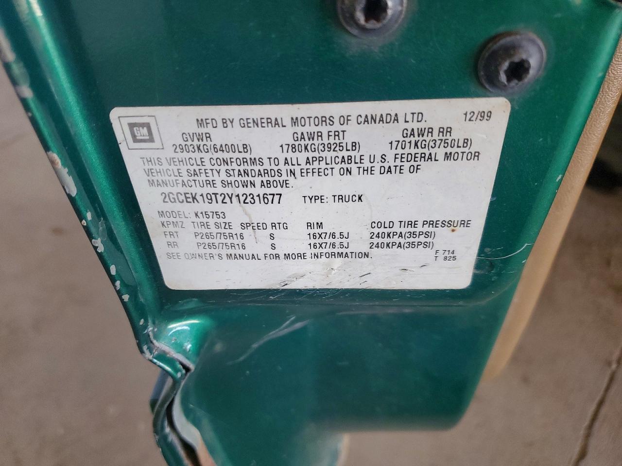 2000 Chevrolet Silverado K1500 Green vin: 2GCEK19T2Y1231677