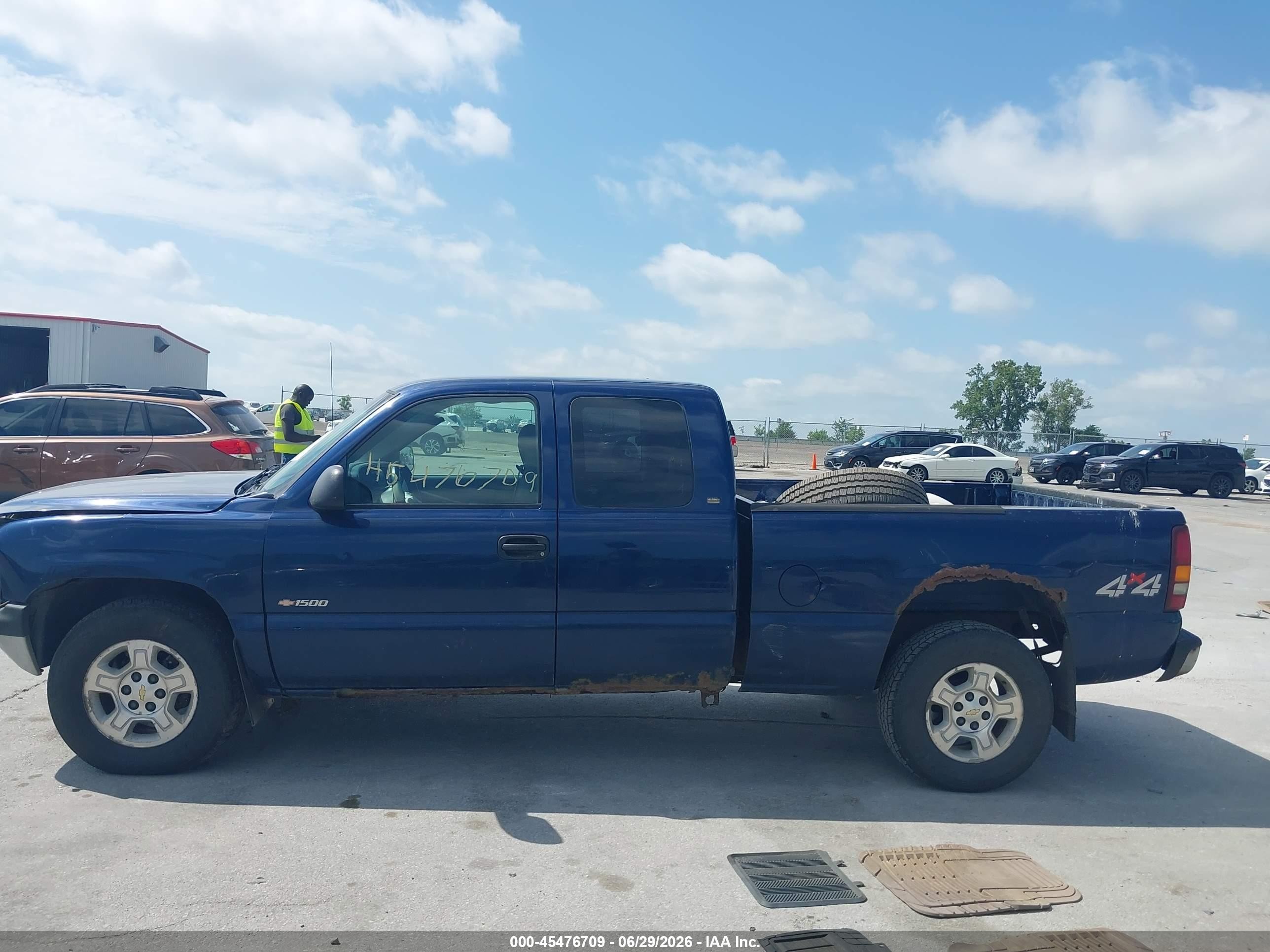 2000 Chevrolet Silverado 1500   Blue vin: 2GCEK19T2Y1271399