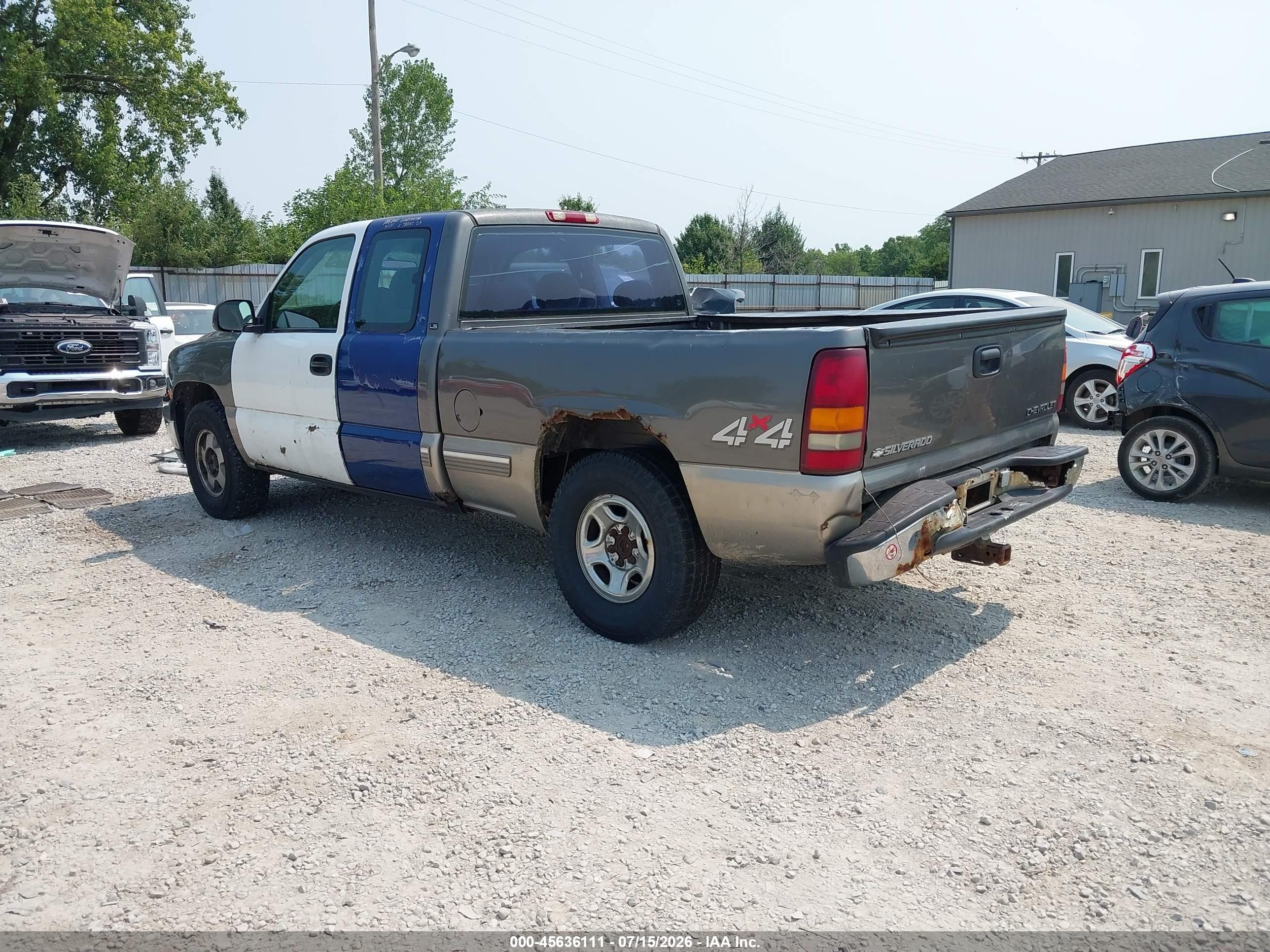 2000 Chevrolet Silverado 1500 Ls Серый vin: 2GCEK19T2Y1320956