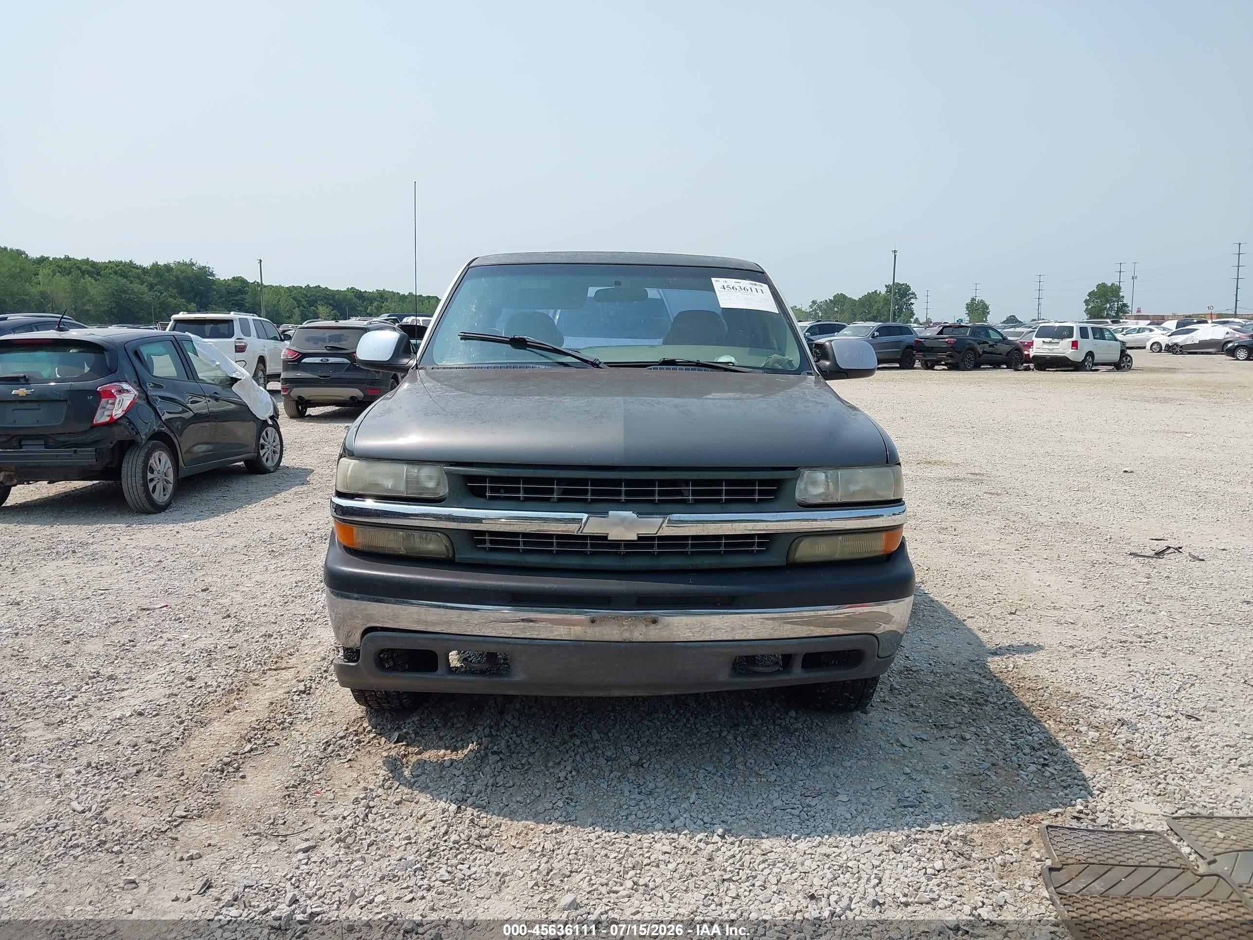 2000 Chevrolet Silverado 1500 Ls Серый vin: 2GCEK19T2Y1320956
