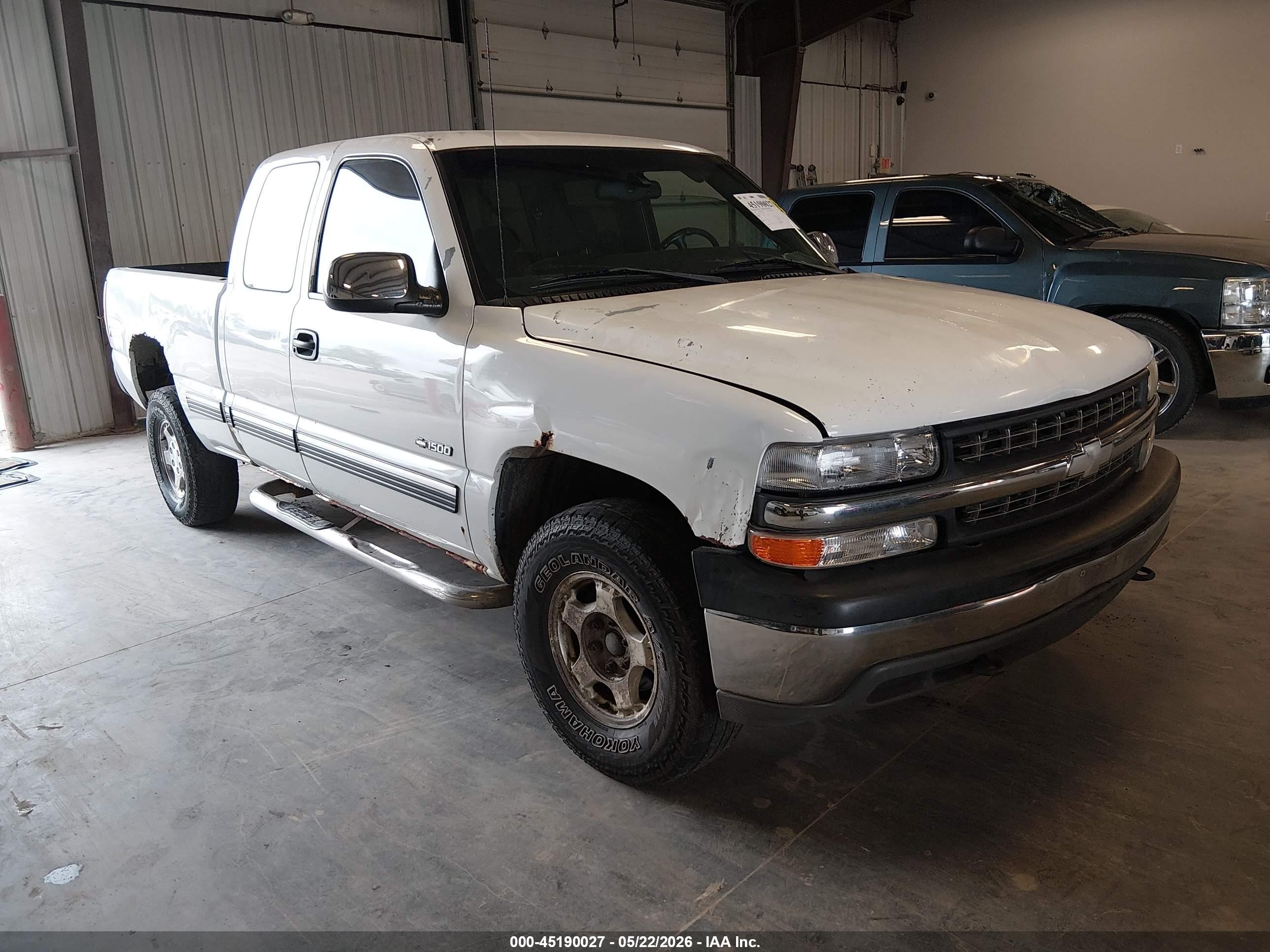 2001 Chevrolet Silverado 1500 Ls White vin: 2GCEK19T311358637