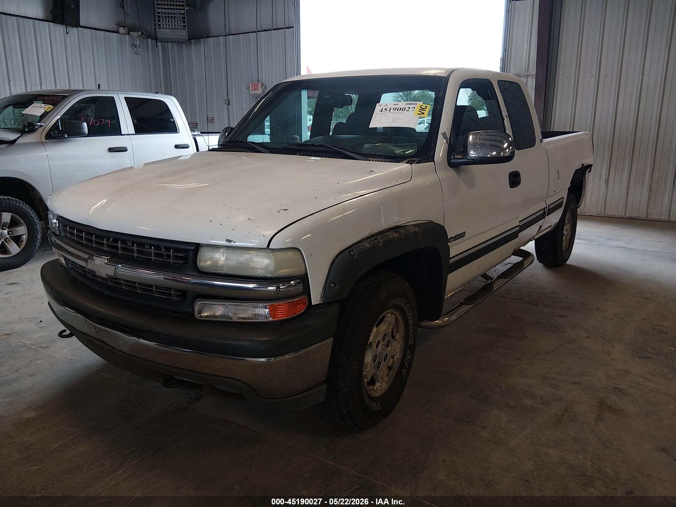 2001 Chevrolet Silverado 1500 Ls White vin: 2GCEK19T311358637
