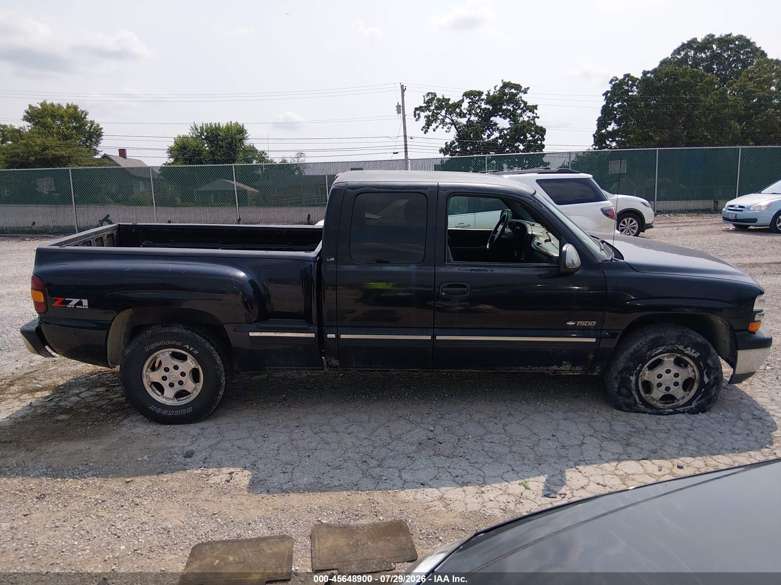 2001 Chevrolet Silverado 1500 Ls Black vin: 2GCEK19T311370884