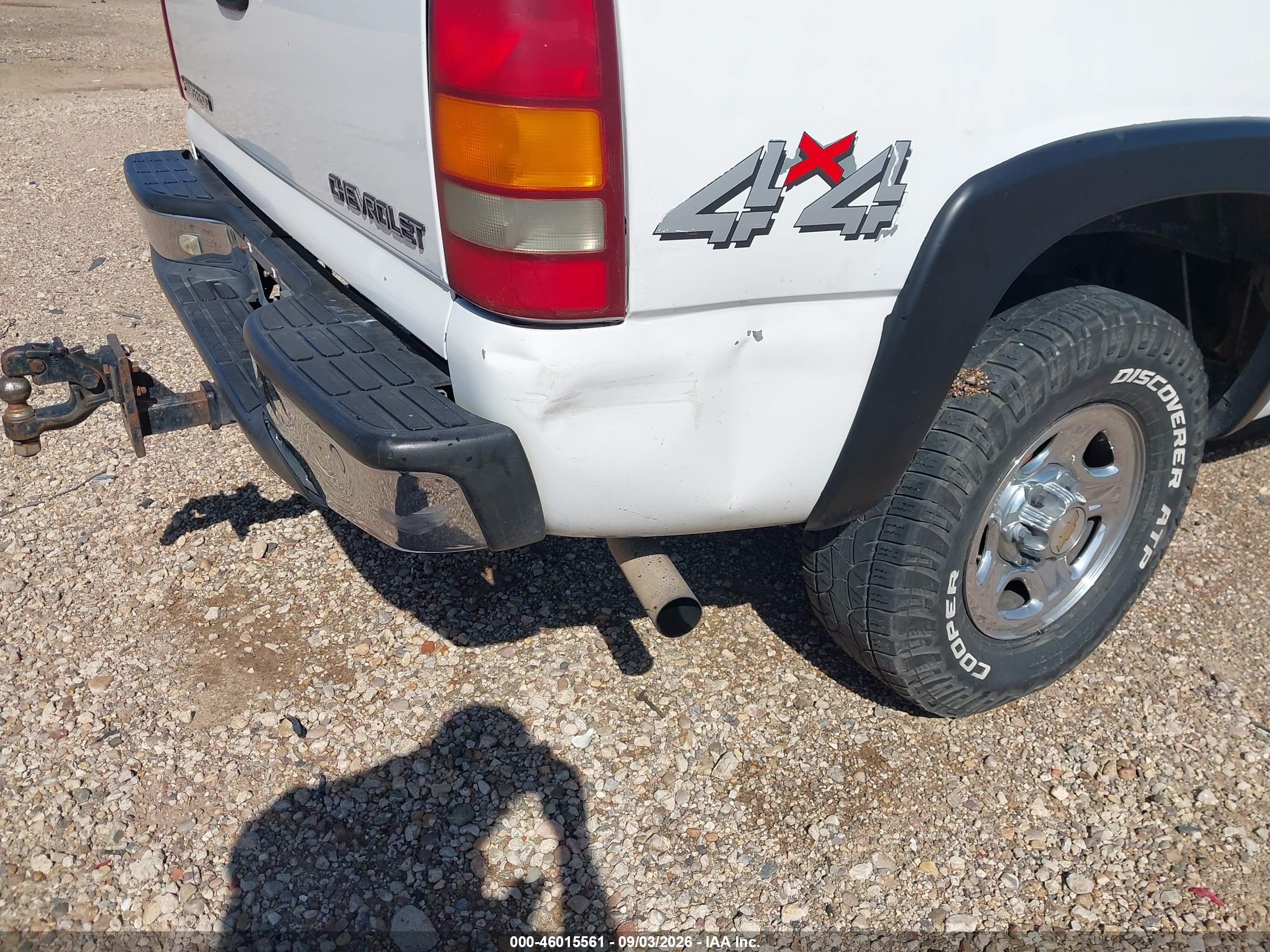 2002 Chevrolet Silverado 1500 Ls White vin: 2GCEK19T321100216