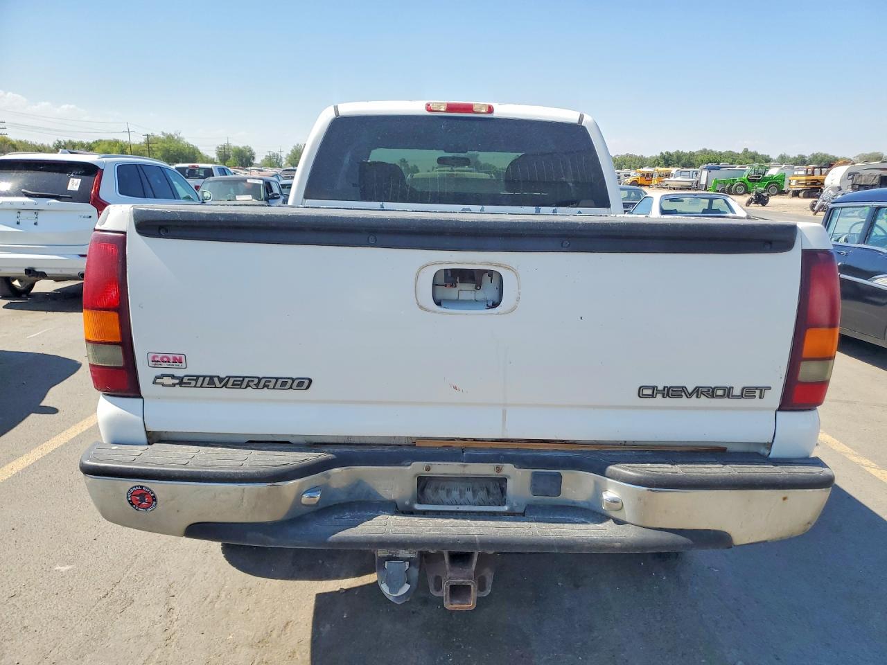 2002 Chevrolet 1500 Silverado White vin: 2GCEK19T321141378