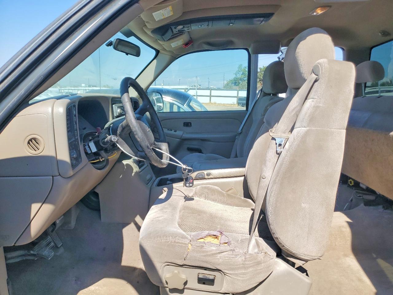 2002 Chevrolet 1500 Silverado White vin: 2GCEK19T321141378