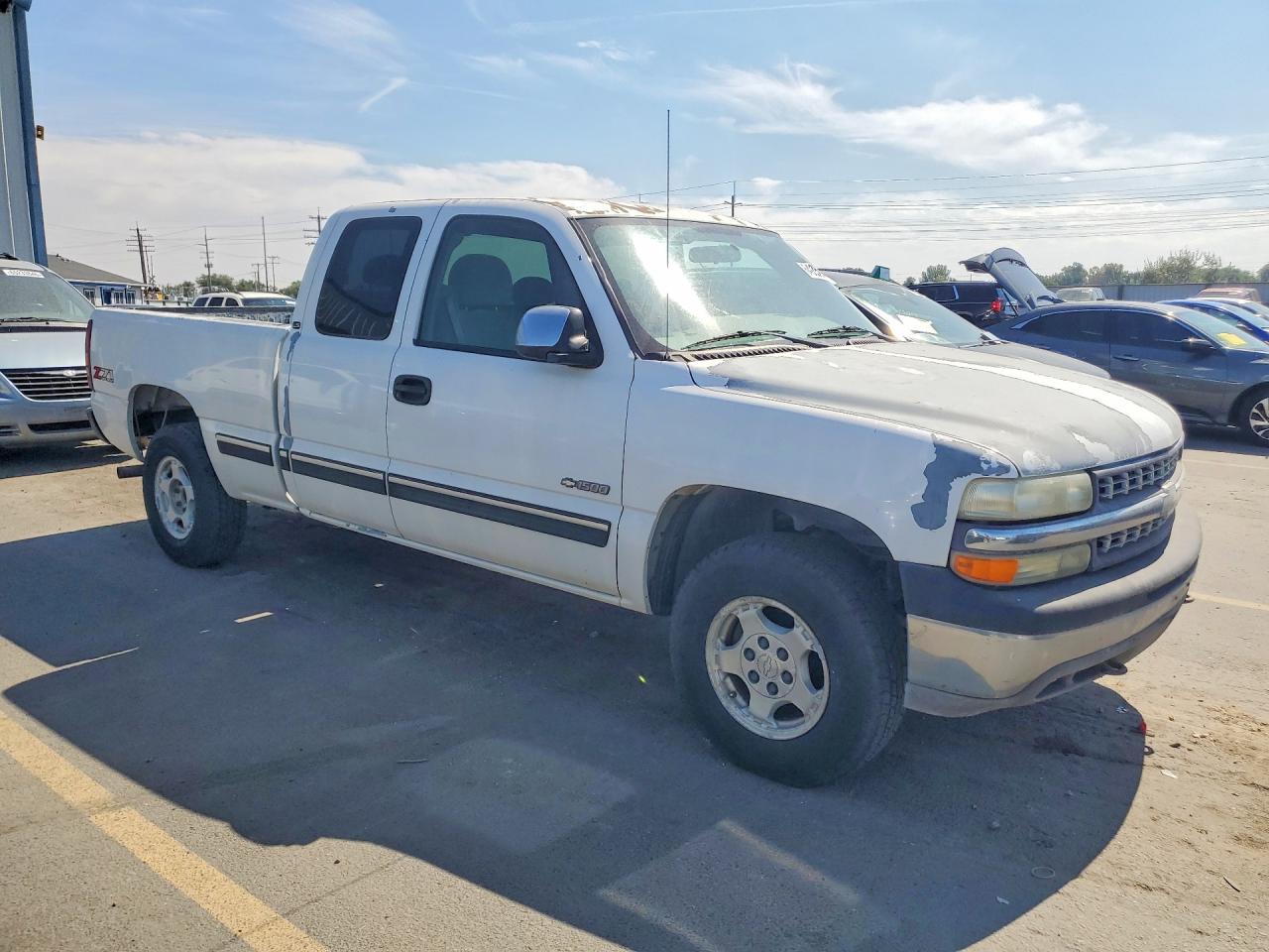 2002 Chevrolet 1500 Silverado White vin: 2GCEK19T321141378