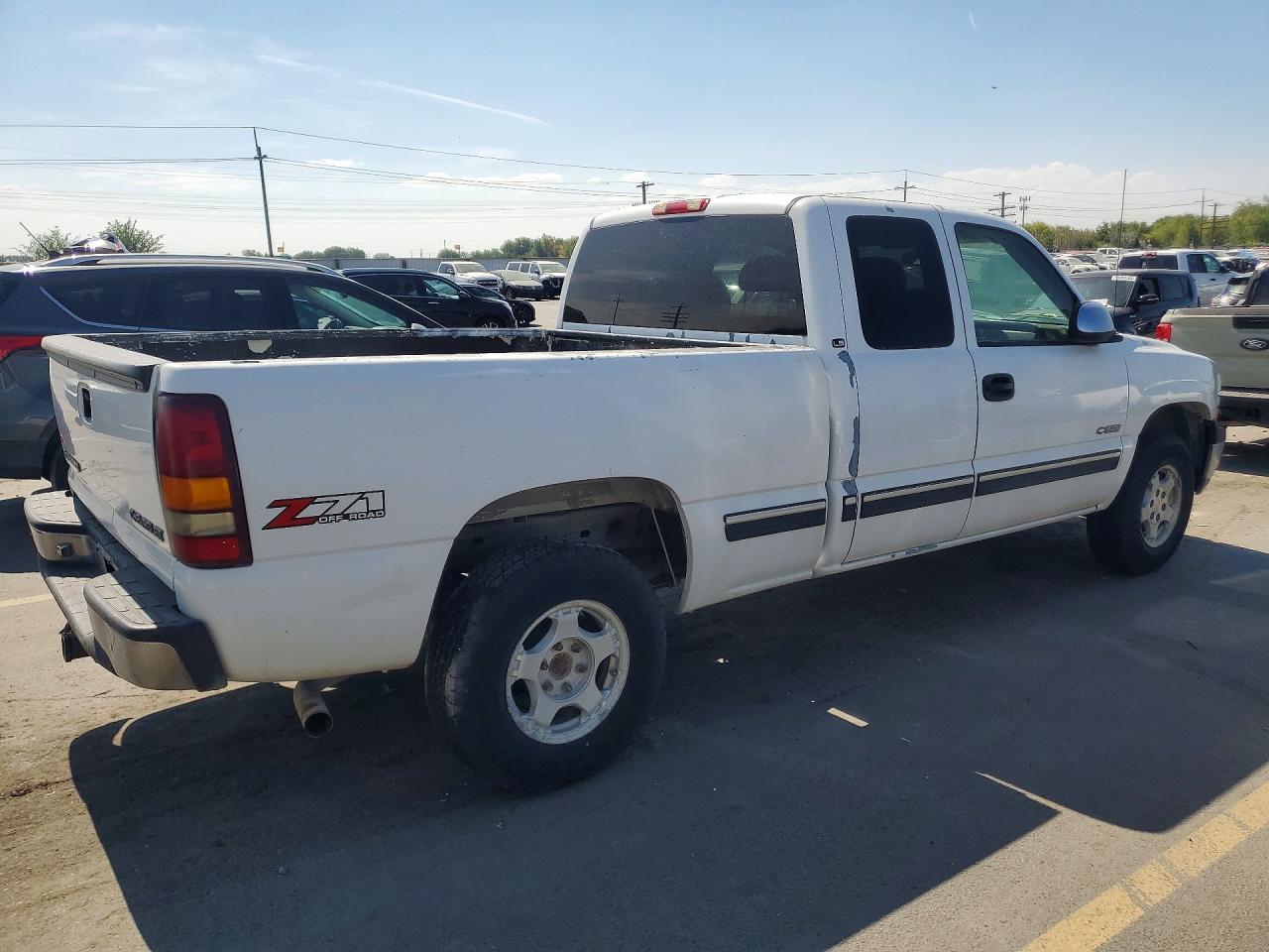 2002 Chevrolet 1500 Silverado White vin: 2GCEK19T321141378