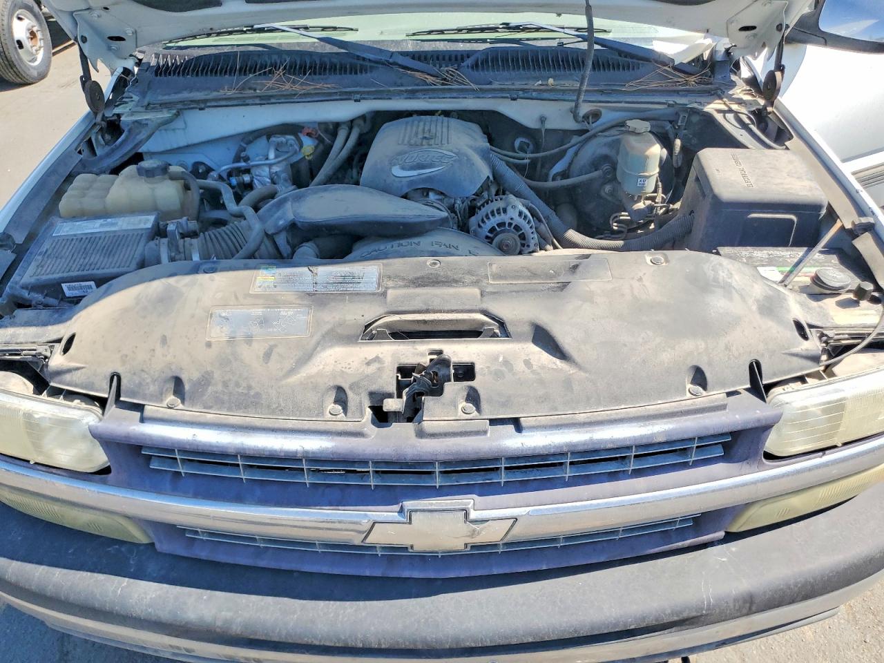 2002 Chevrolet 1500 Silverado White vin: 2GCEK19T321141378