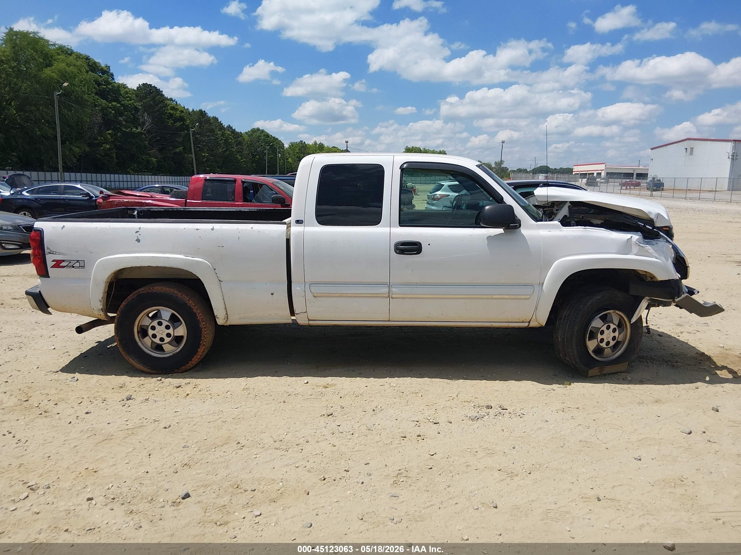 2003 Chevrolet Silverado 1500 Ls White vin: 2GCEK19T331181252