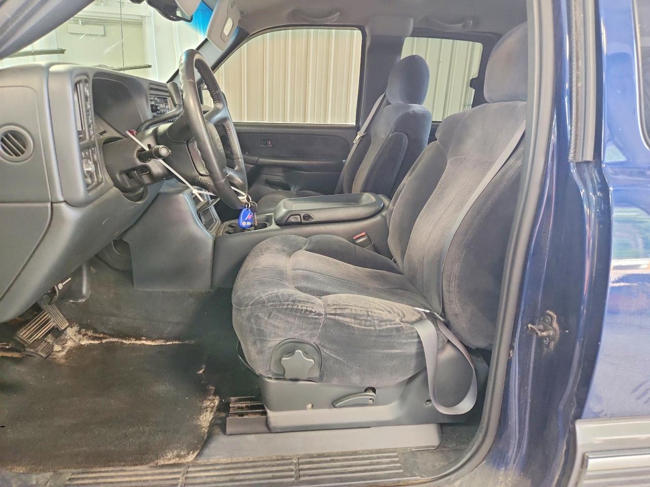 2000 Chevrolet Silverado K1500 Blue vin: 2GCEK19T3Y1140661