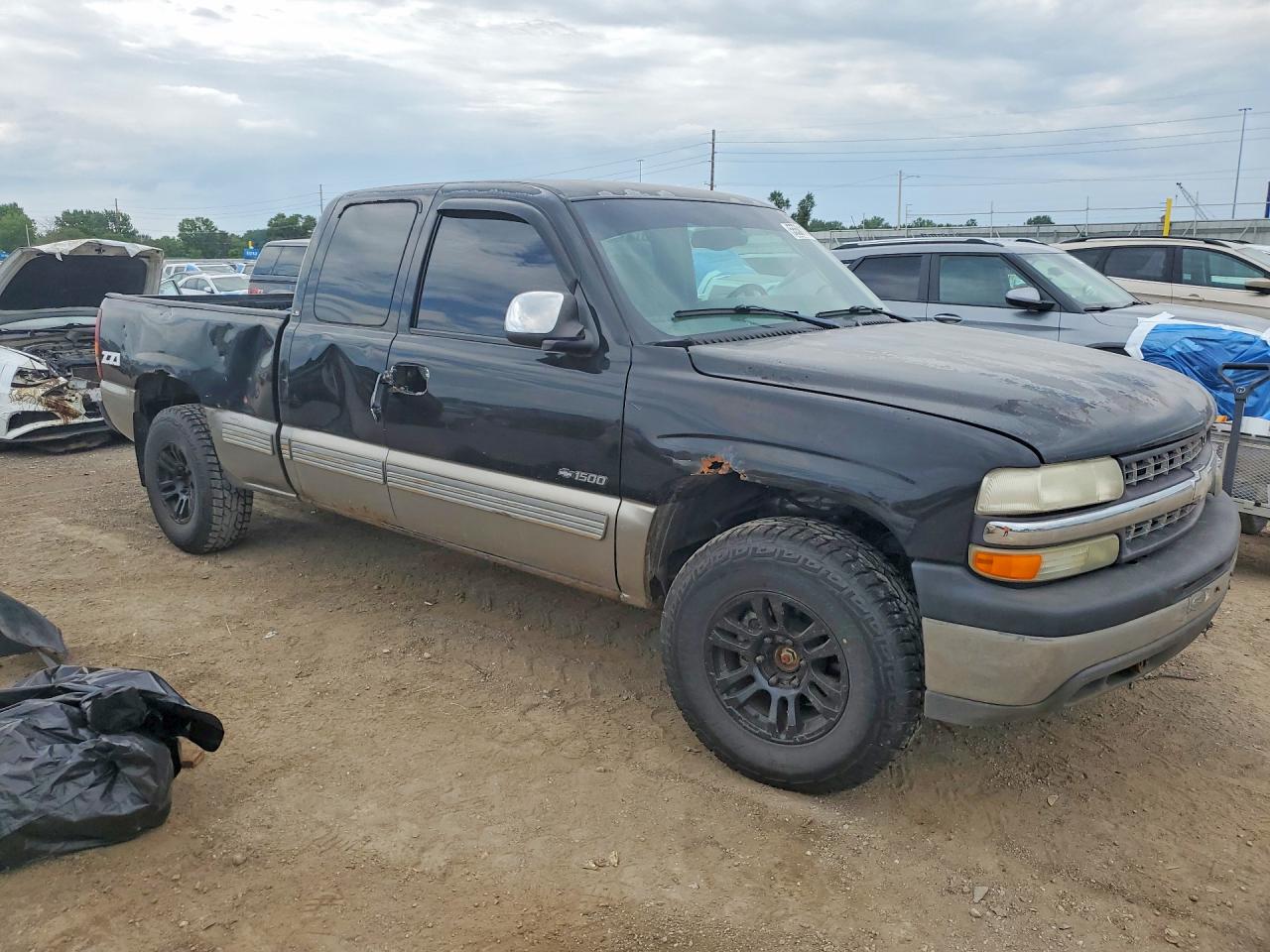 2001 Chevrolet Silverado Черный vin: 2GCEK19T411405089